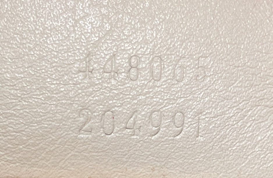 GG Marmont Shoulder Bag Matelasse Leather Mini - Image 9