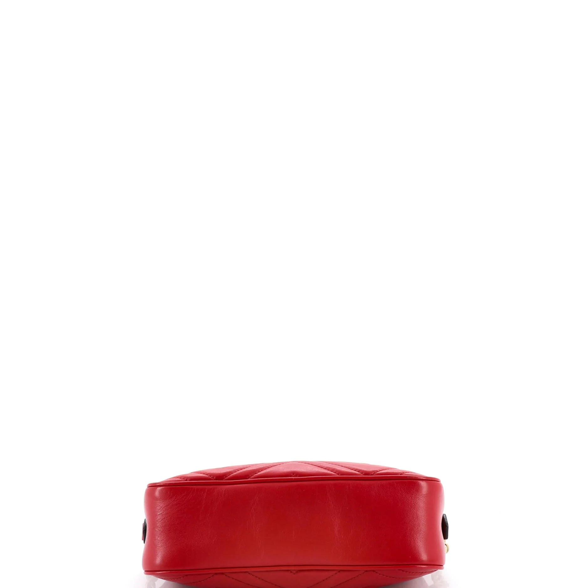 GG Marmont Shoulder Bag Matelasse Leather Small - Image 4