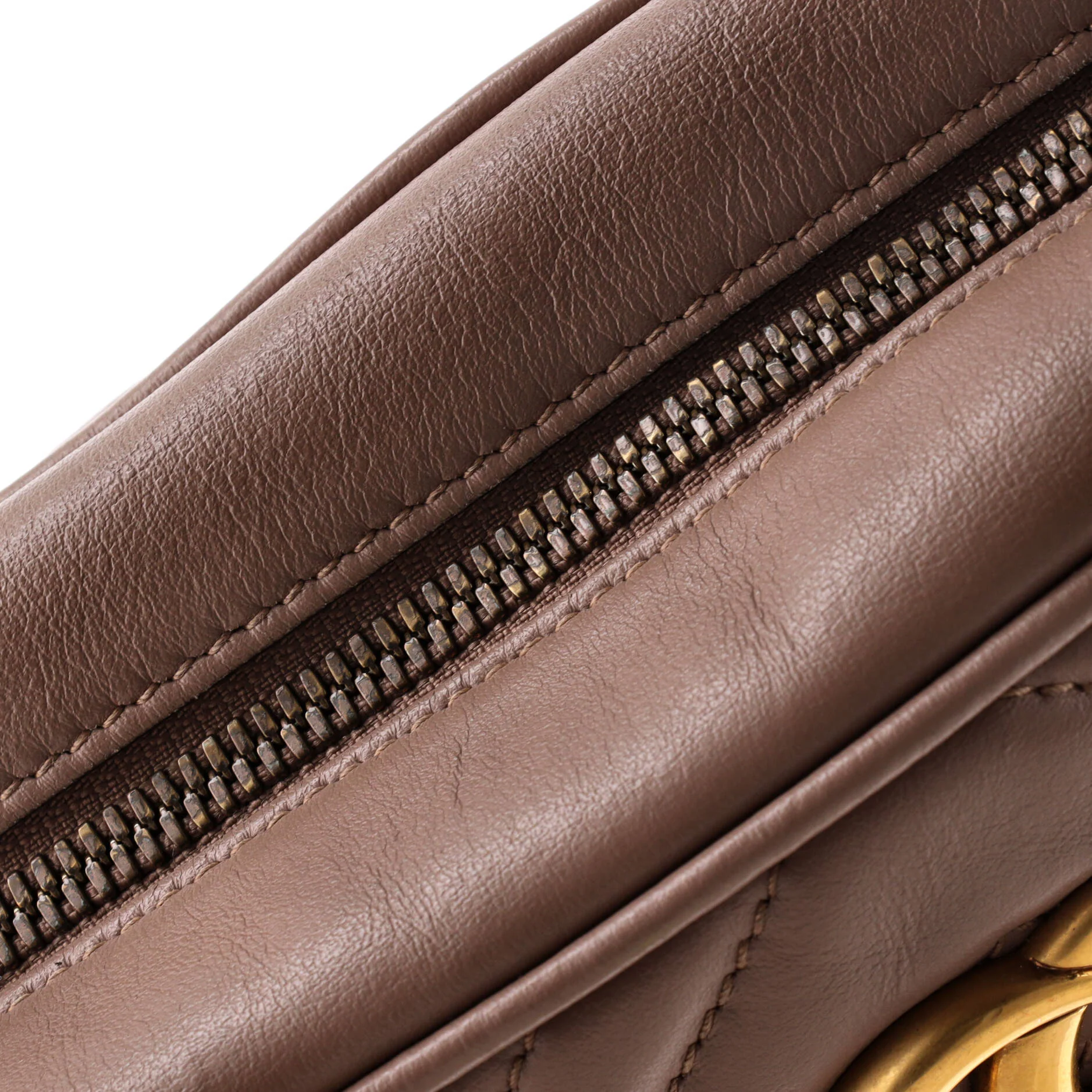 GG Marmont Shoulder Bag Matelasse Leather Small - Image 6