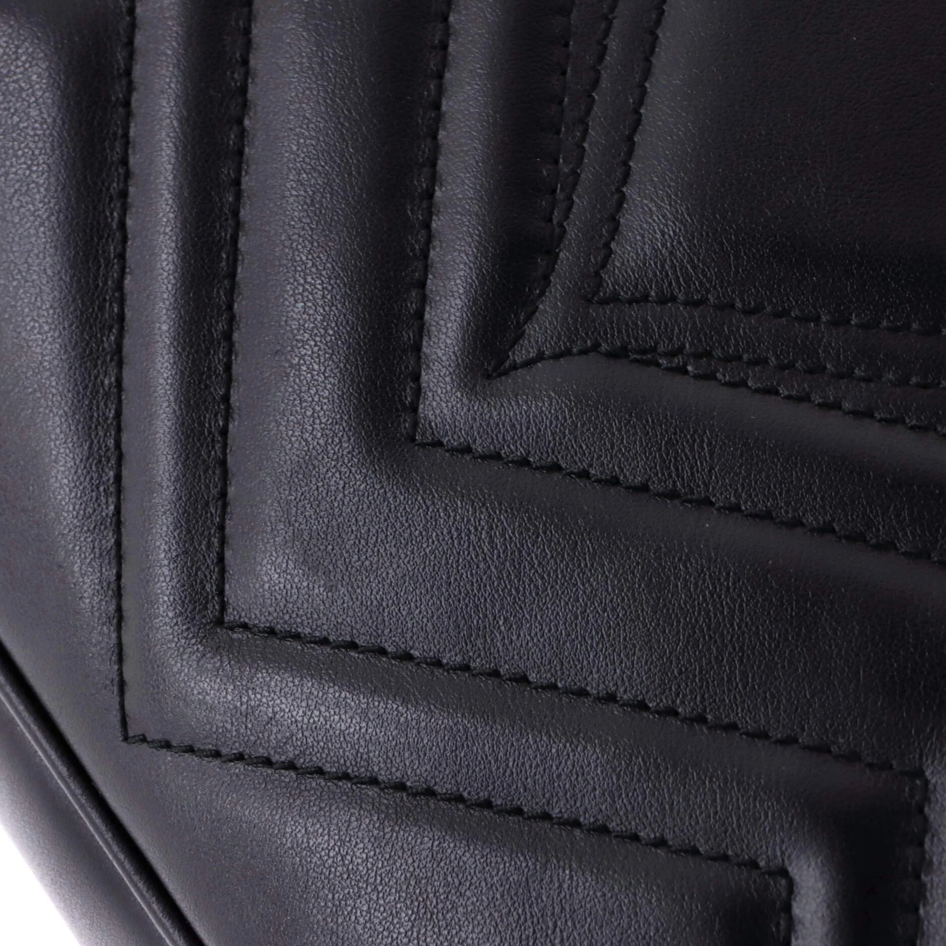 GG Marmont Top Handle Flap Bag Matelasse Leather Medium - Image 6