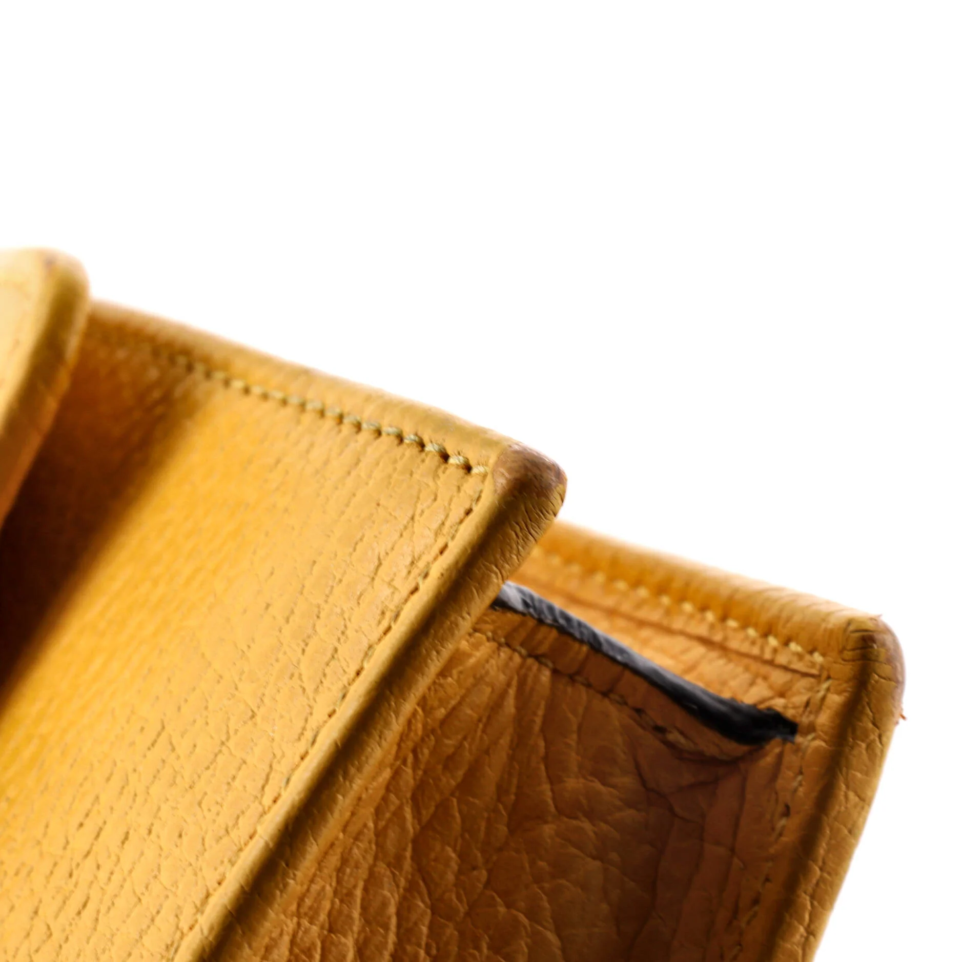 Interlocking Wallet on Chain Leather - Image 6