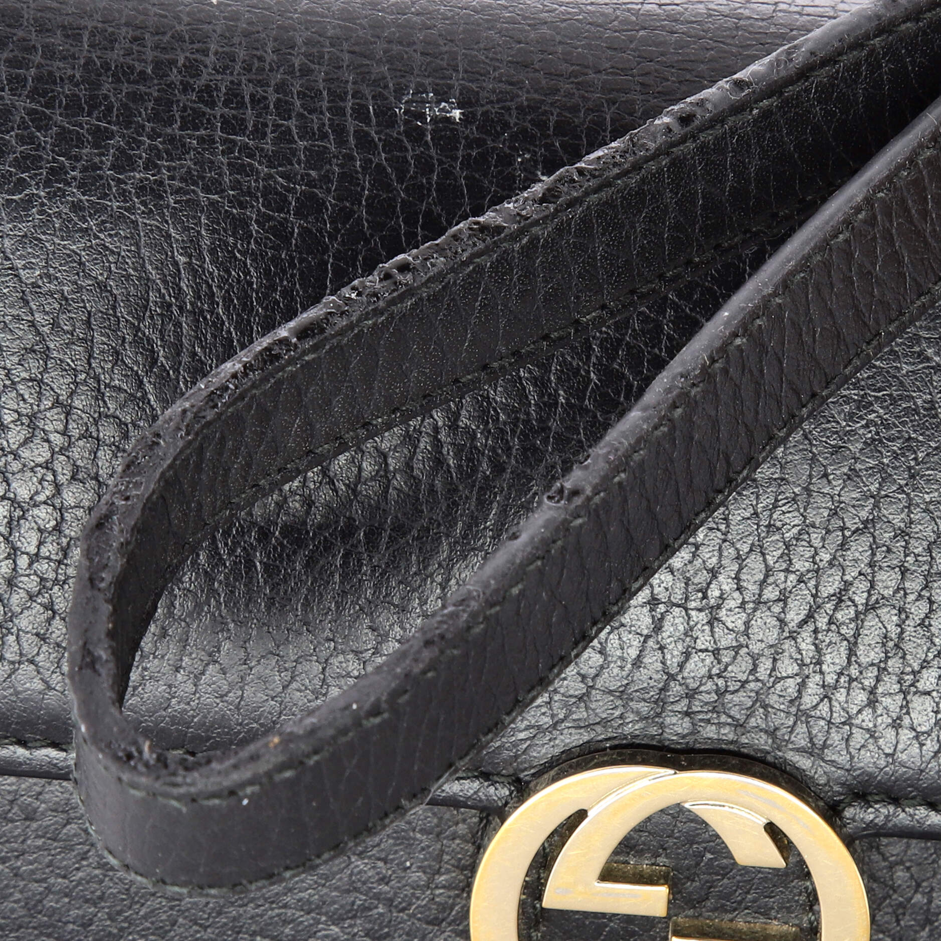 Interlocking Wallet on Chain Leather - Image 6