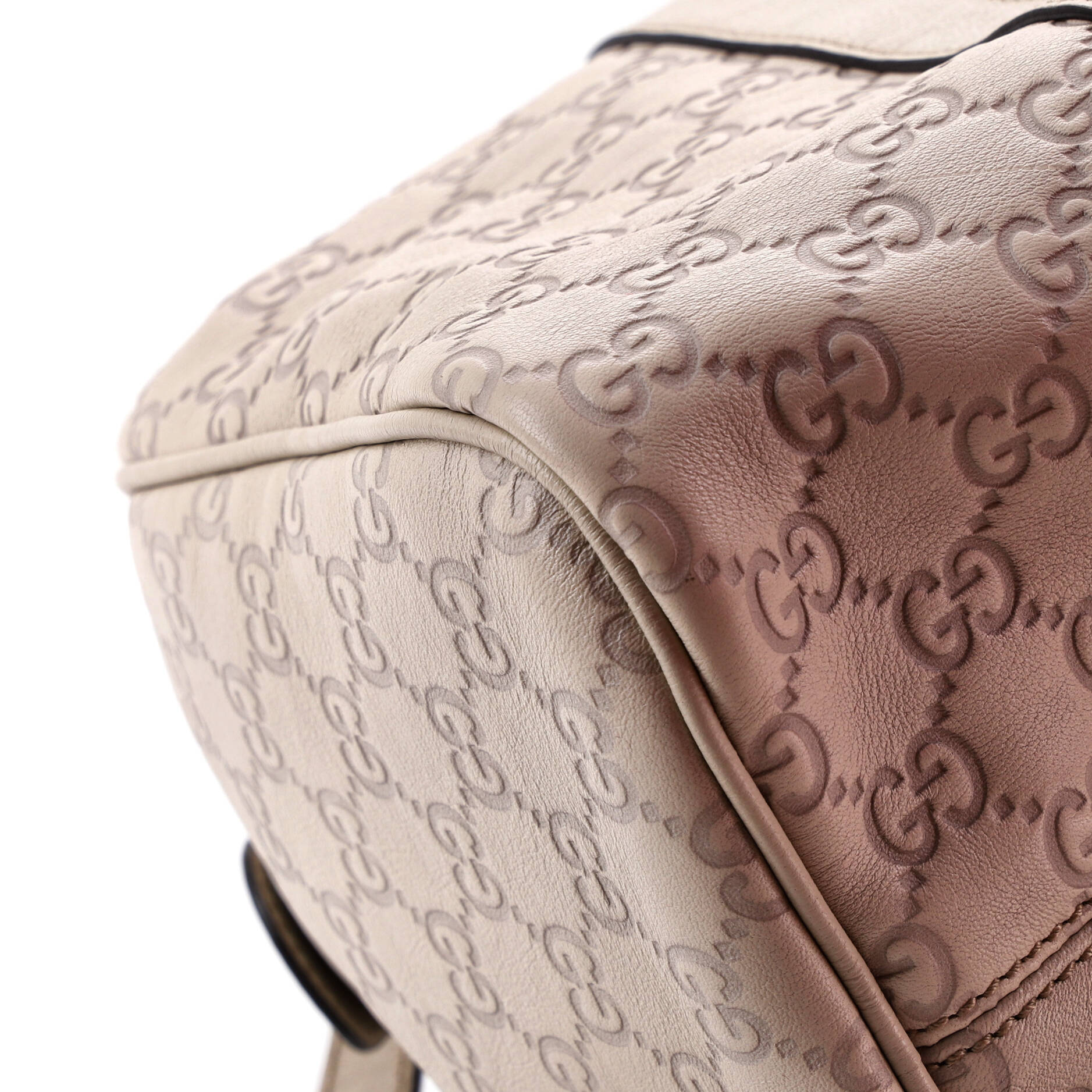 Joy Boston Bag Guccissima Leather Medium - Image 6