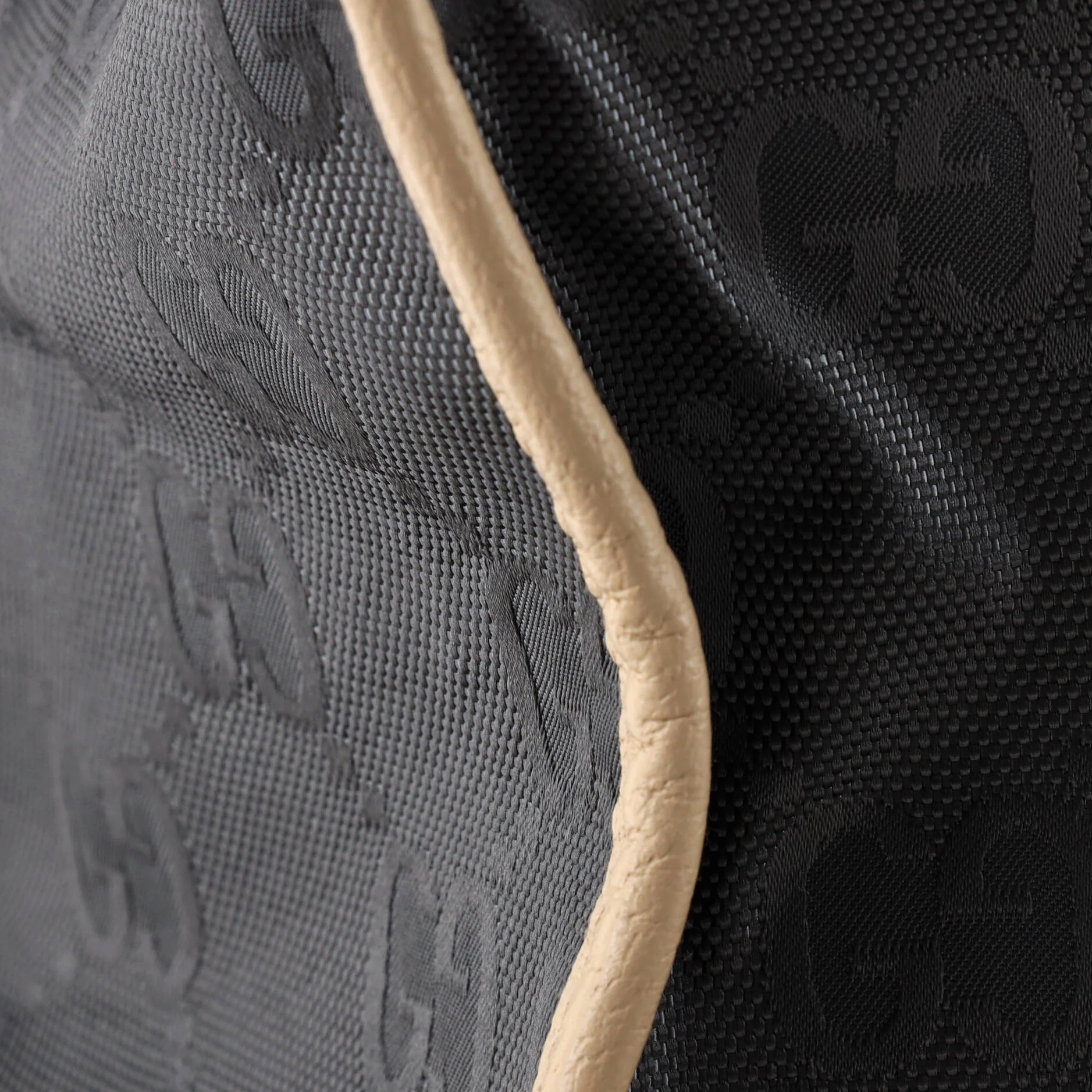 Off The Grid Tote GG Econyl Long - Image 6