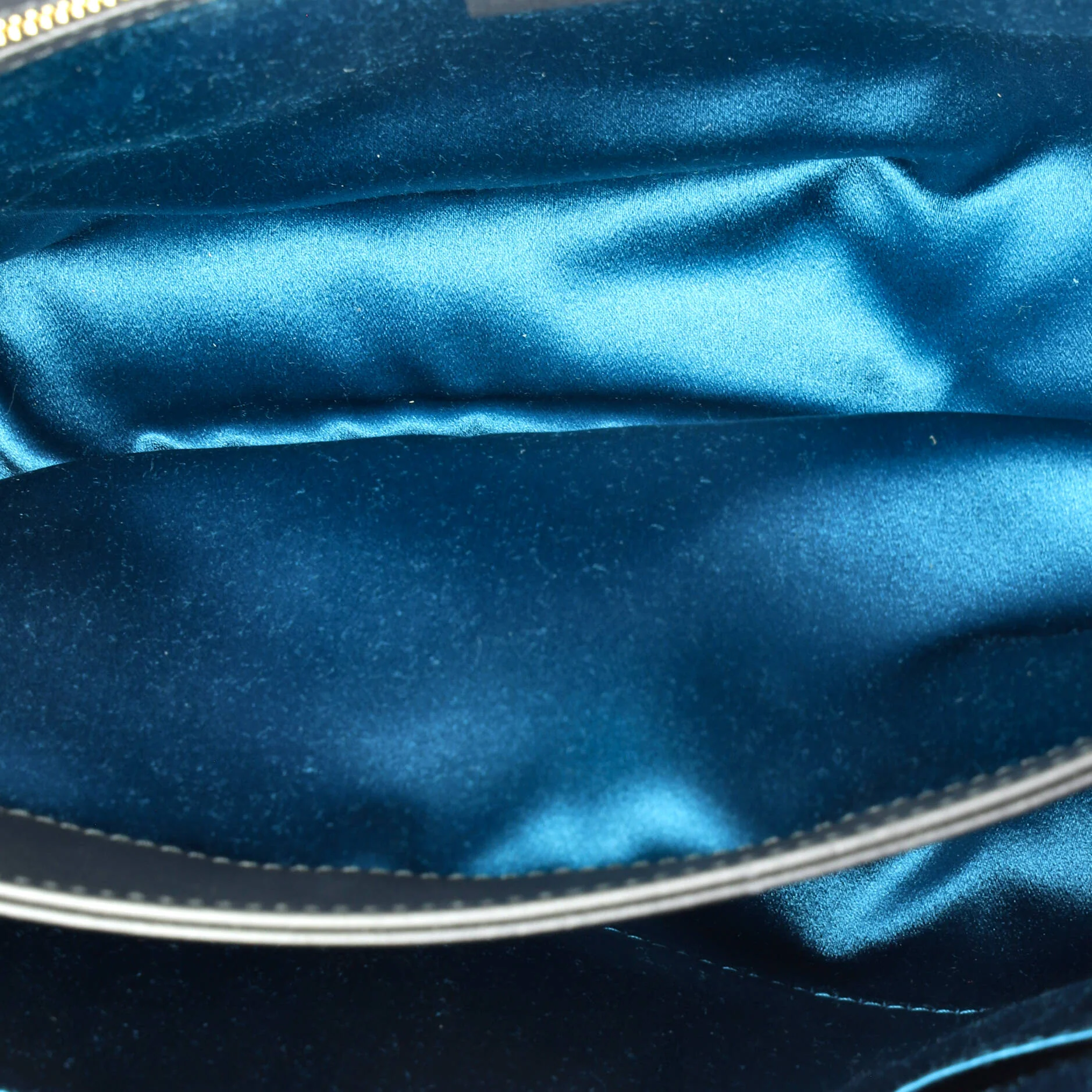 Ophidia Chain Shoulder Bag Suede Medium - Image 5