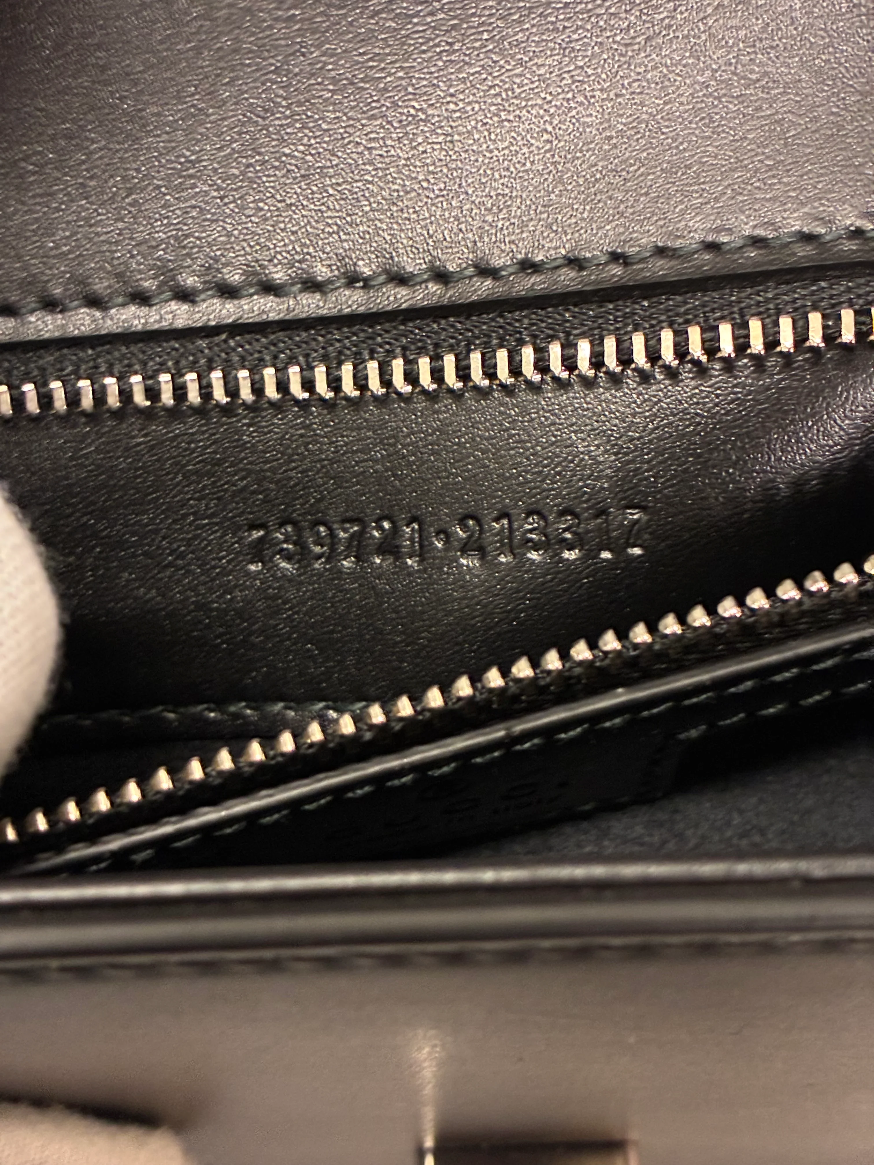 Petite GG Flap Shoulder Bag Leather Small - Image 6