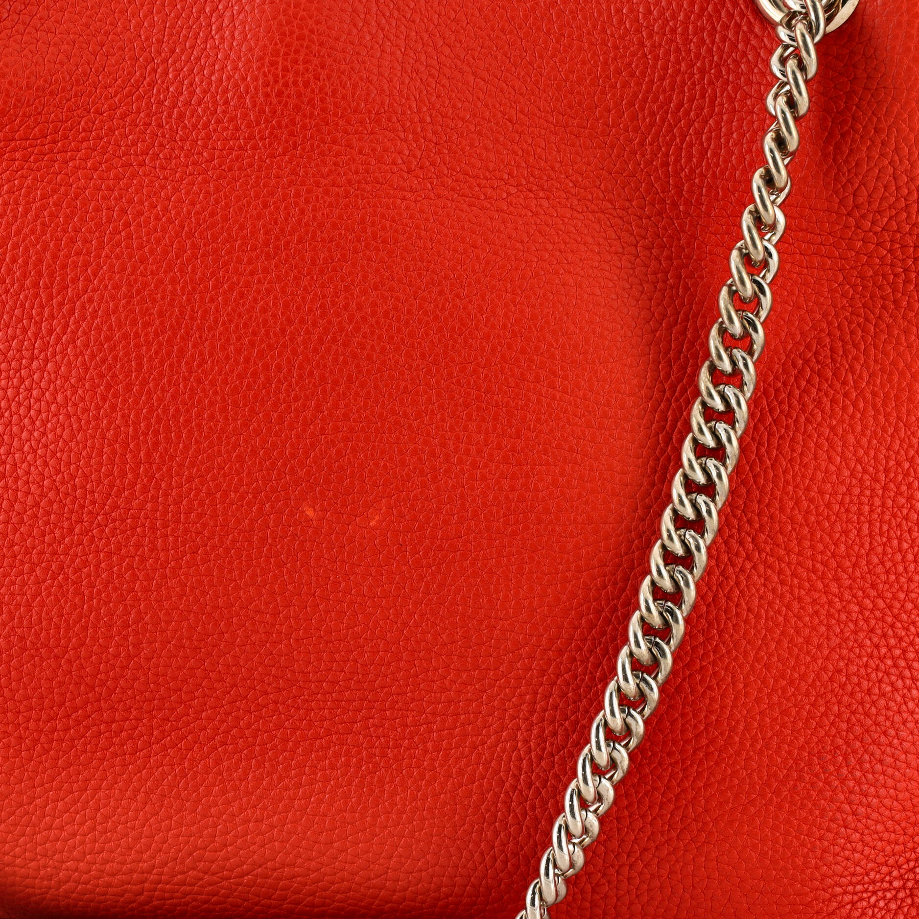 Soho Chain Strap Shoulder Bag Leather Medium - Image 6
