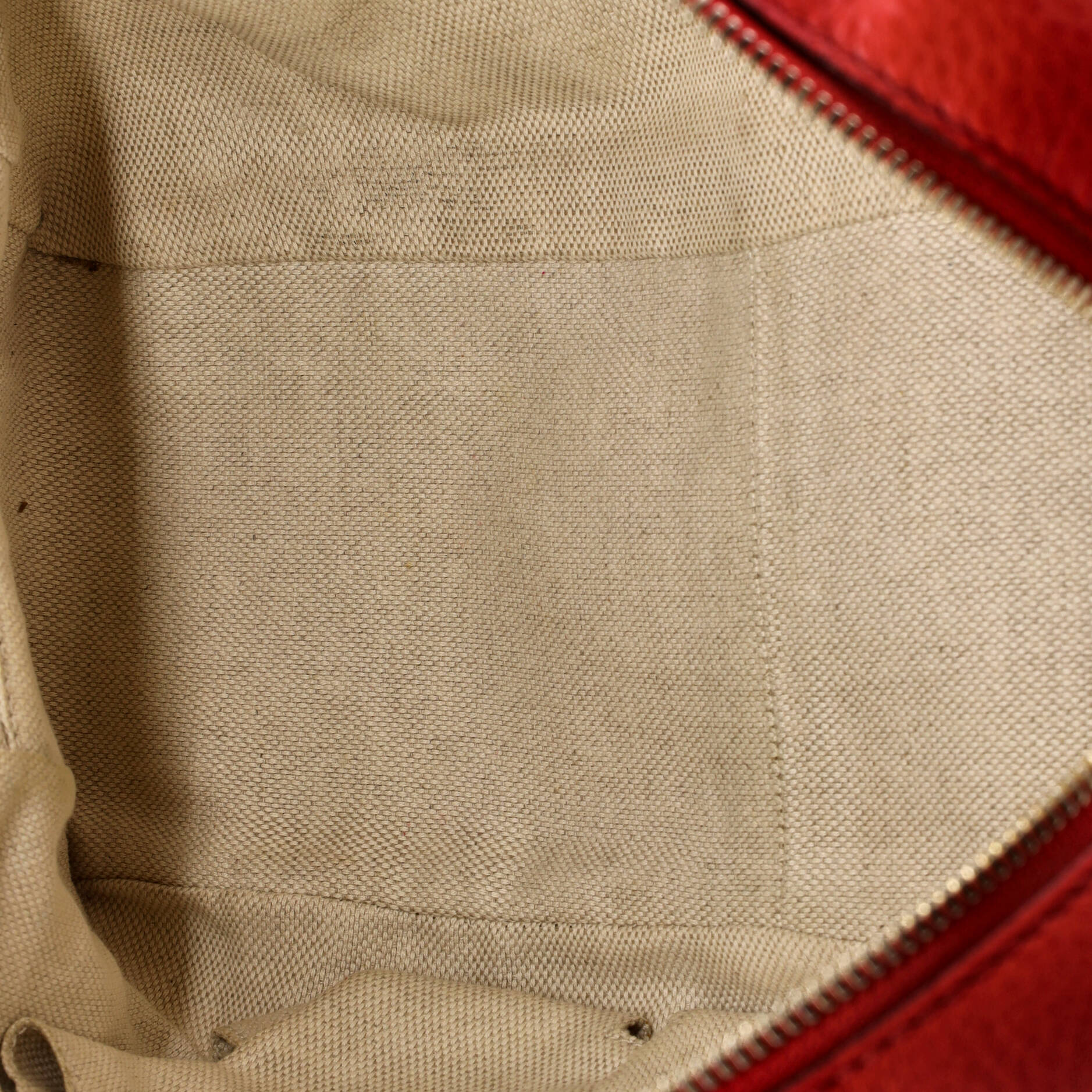 Soho Chain Zip Shoulder Bag Leather Medium - Image 5