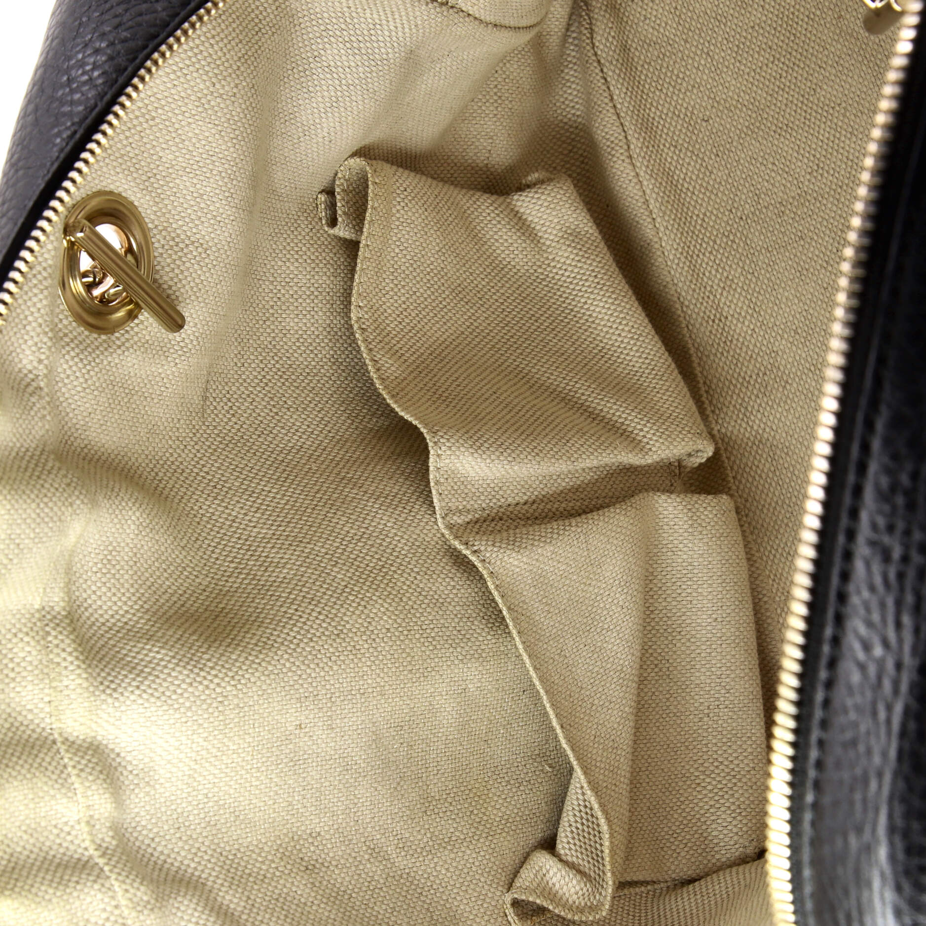 Soho Chain Zip Shoulder Bag Leather Medium - Image 6