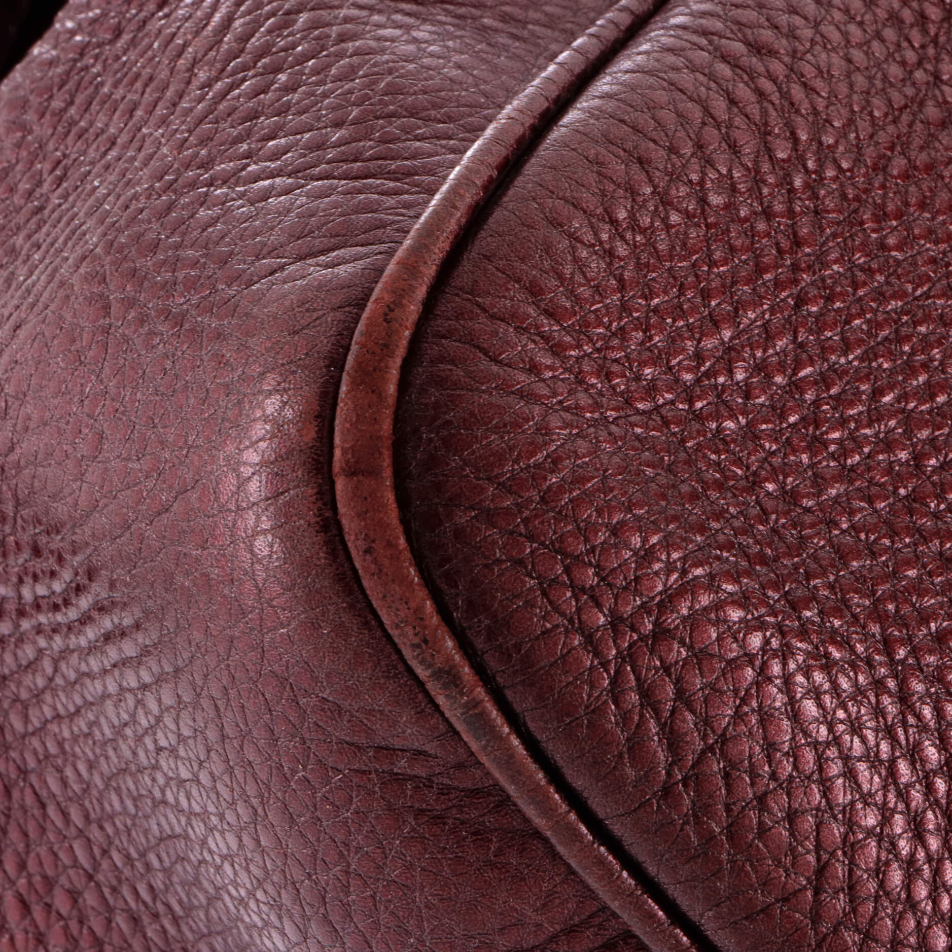 Soho Chain Zip Shoulder Bag Leather Medium - Image 6