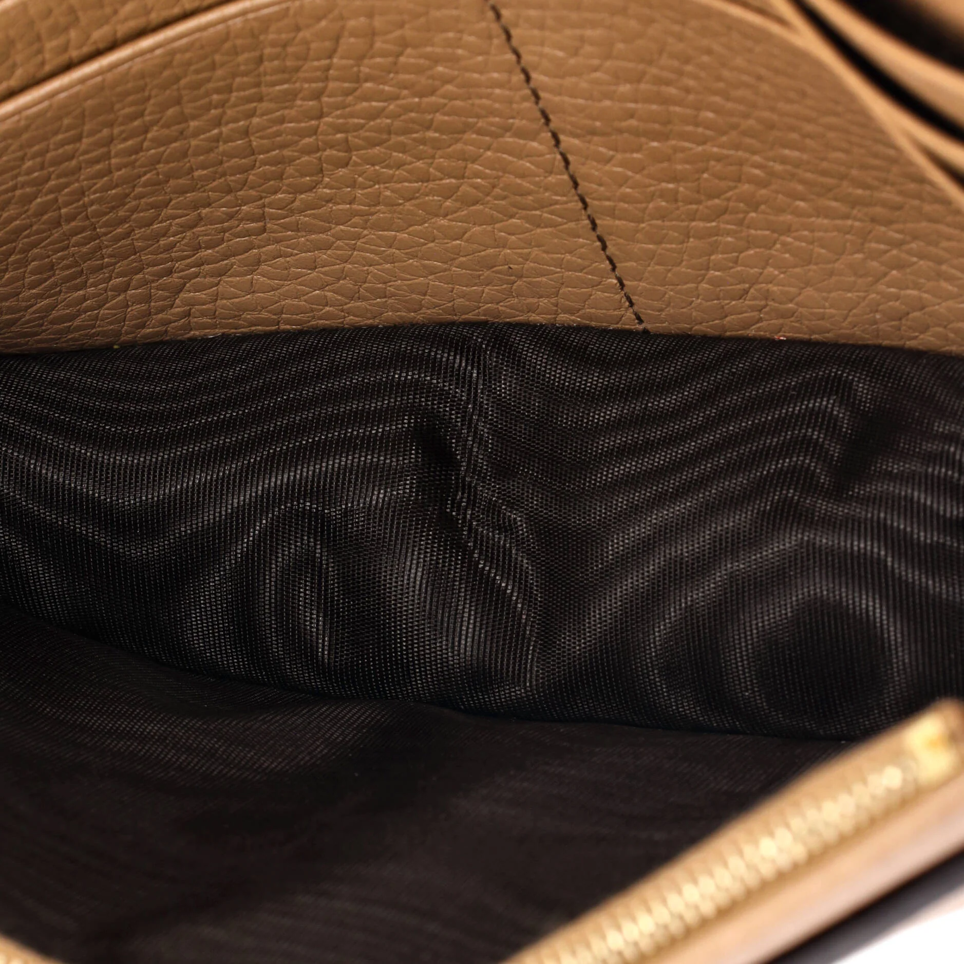 Soho Wallet on Chain Leather - Image 5