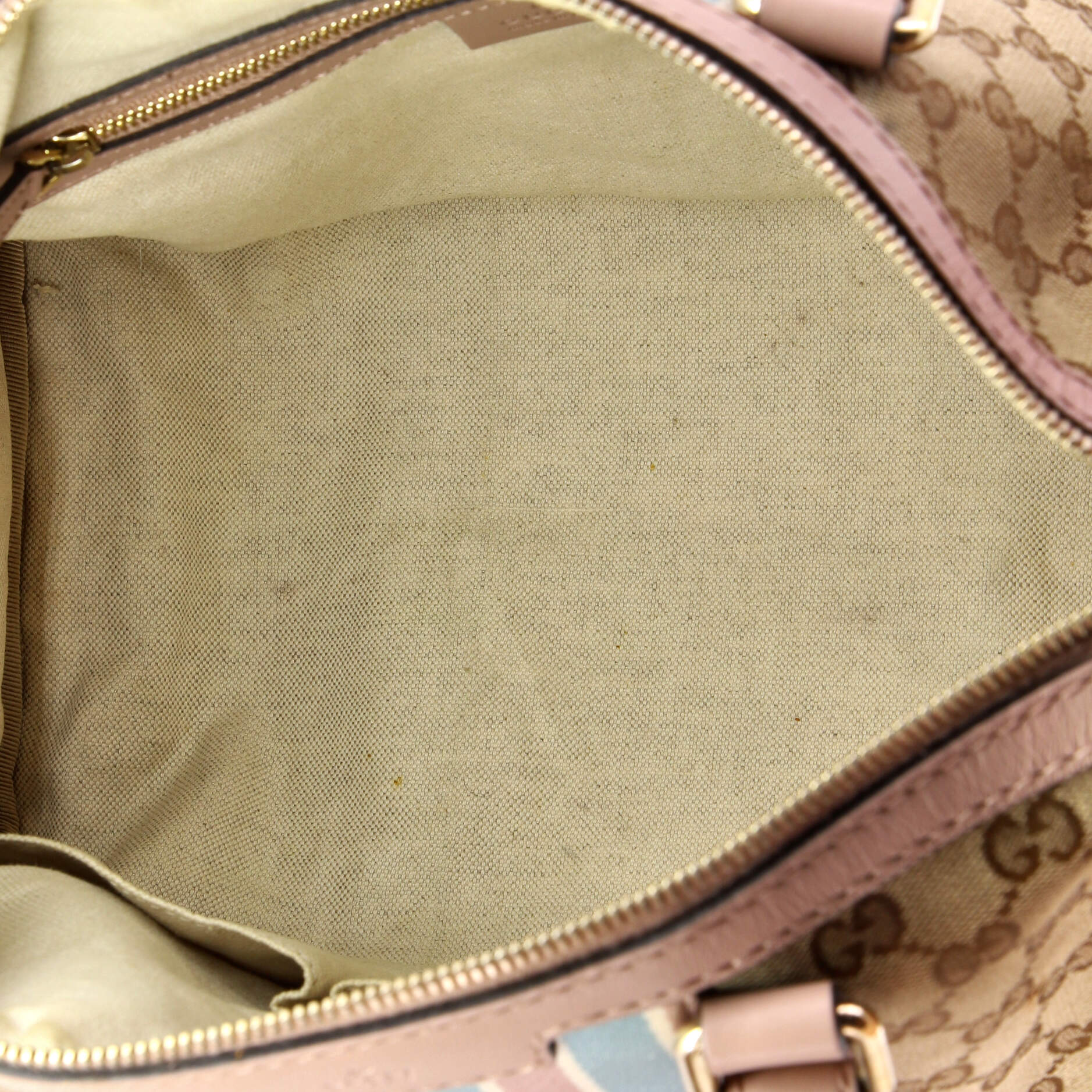 Vintage Web Boston Bag GG Canvas Medium - Image 5