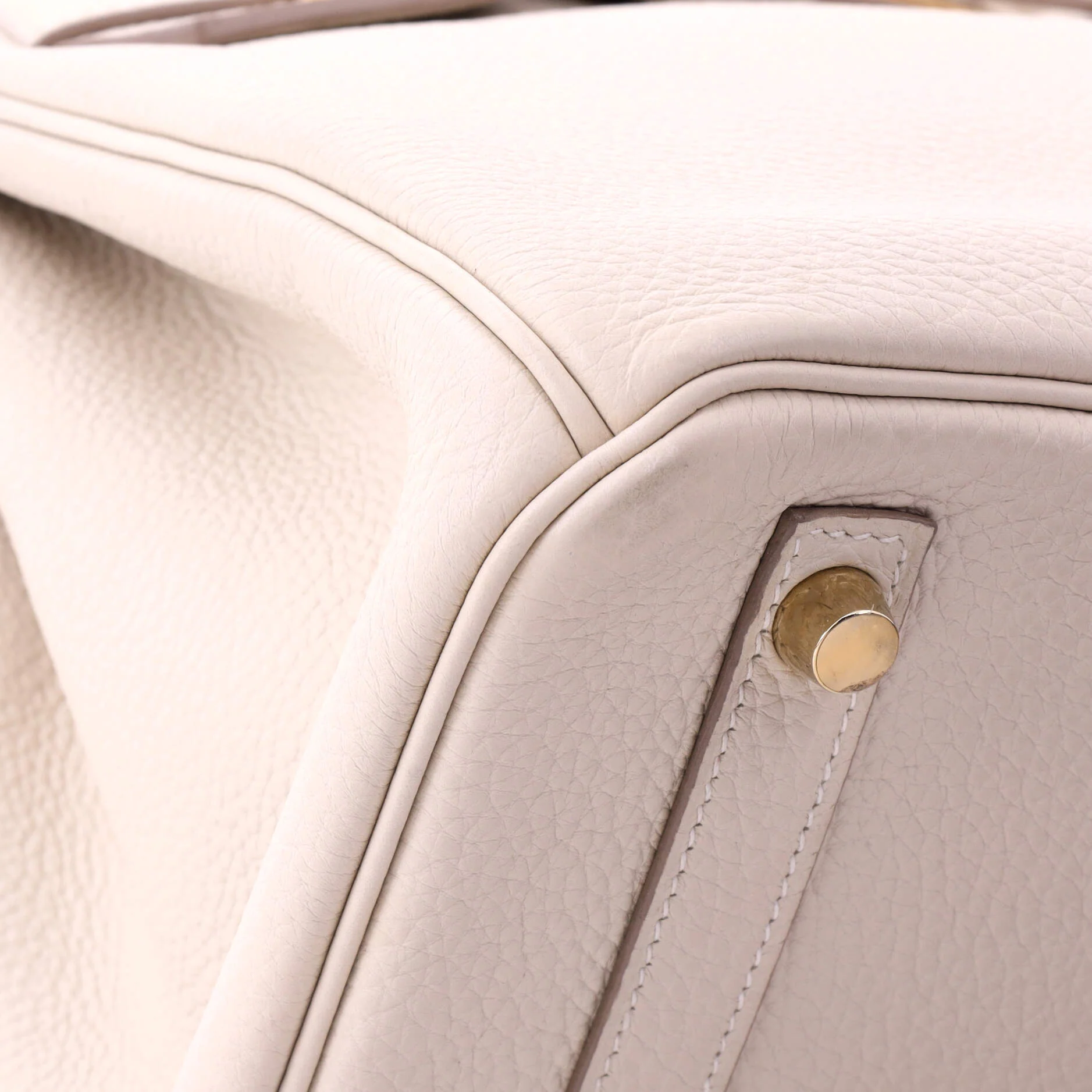 Birkin Handbag Light Clemence with Gold Hardware 30 - Image 7