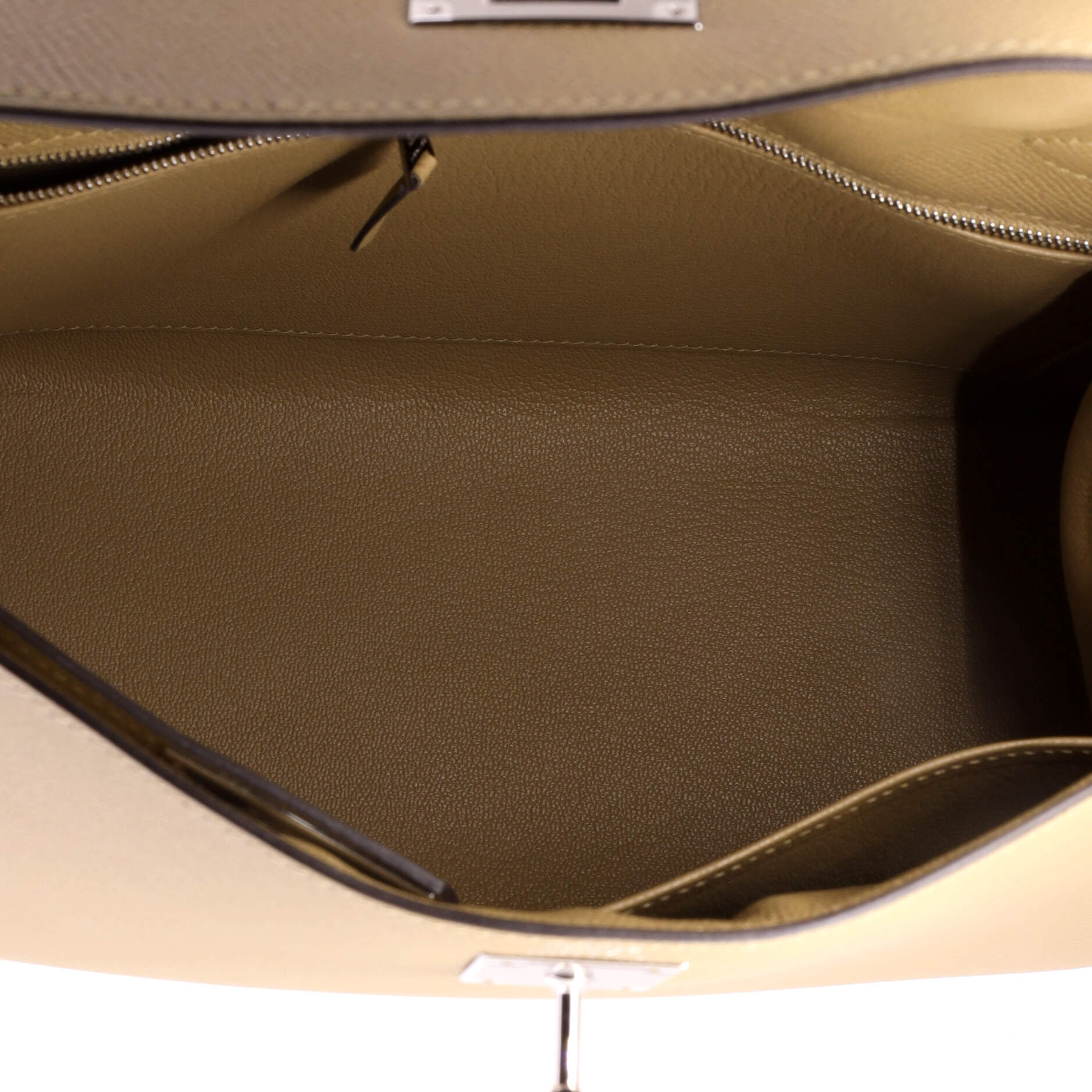 Kelly Handbag Poussiere Epsom with Palladium Hardware 28 - Image 7