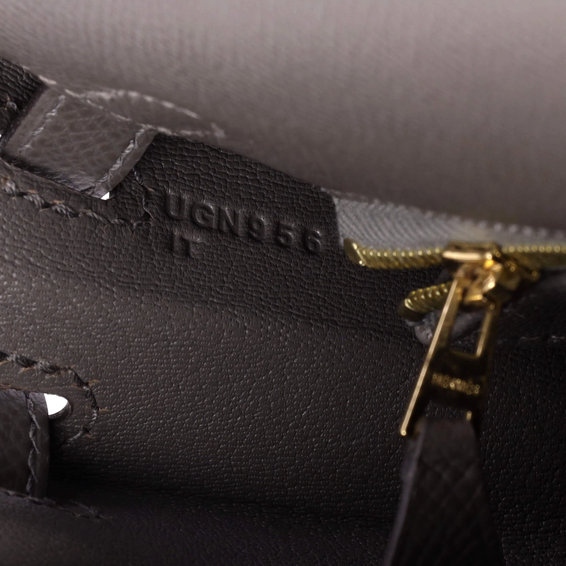 Kelly Handbag Grey Epsom with Gold Hardware 25 - Image 7