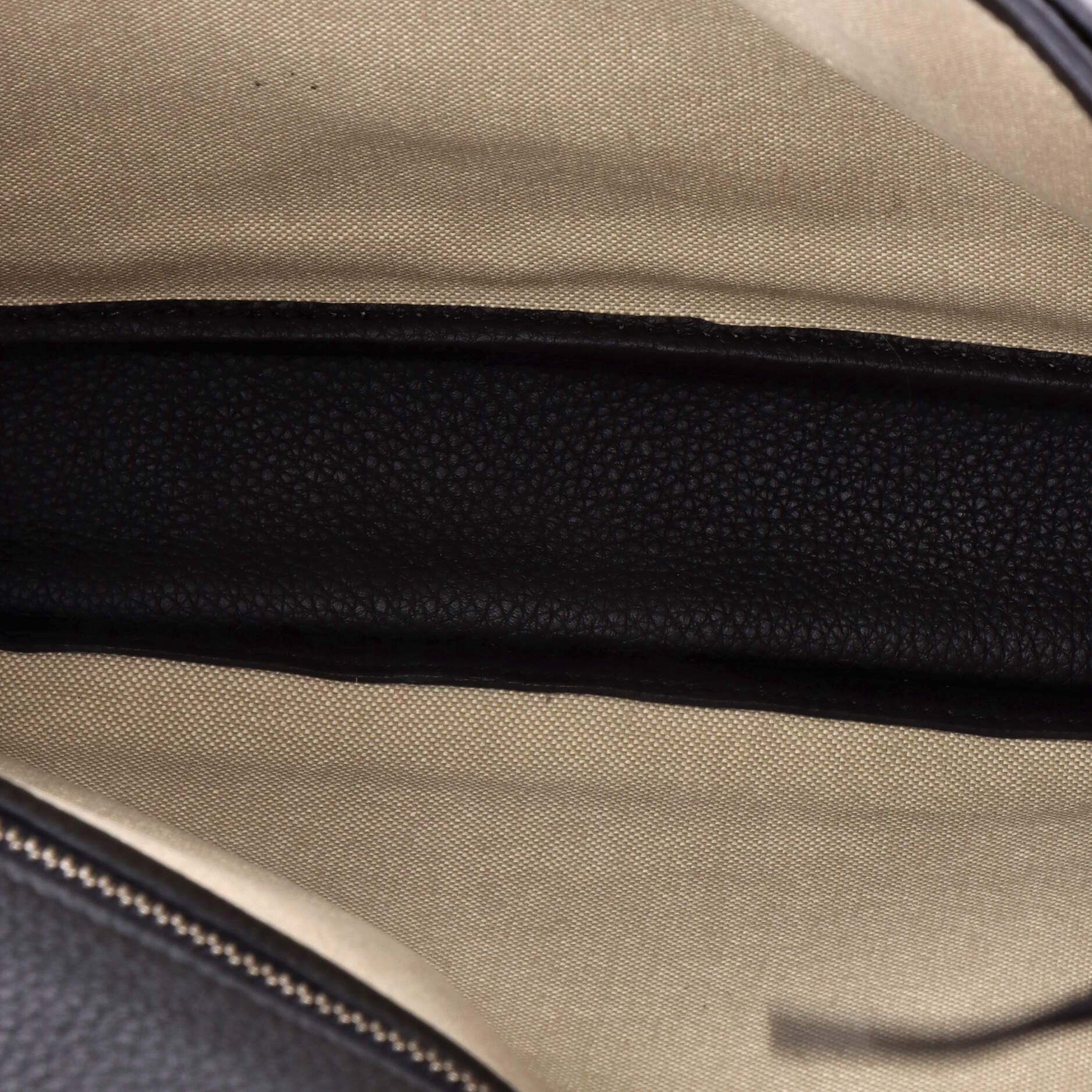 Steve Light Messenger Bag Togo - Image 5