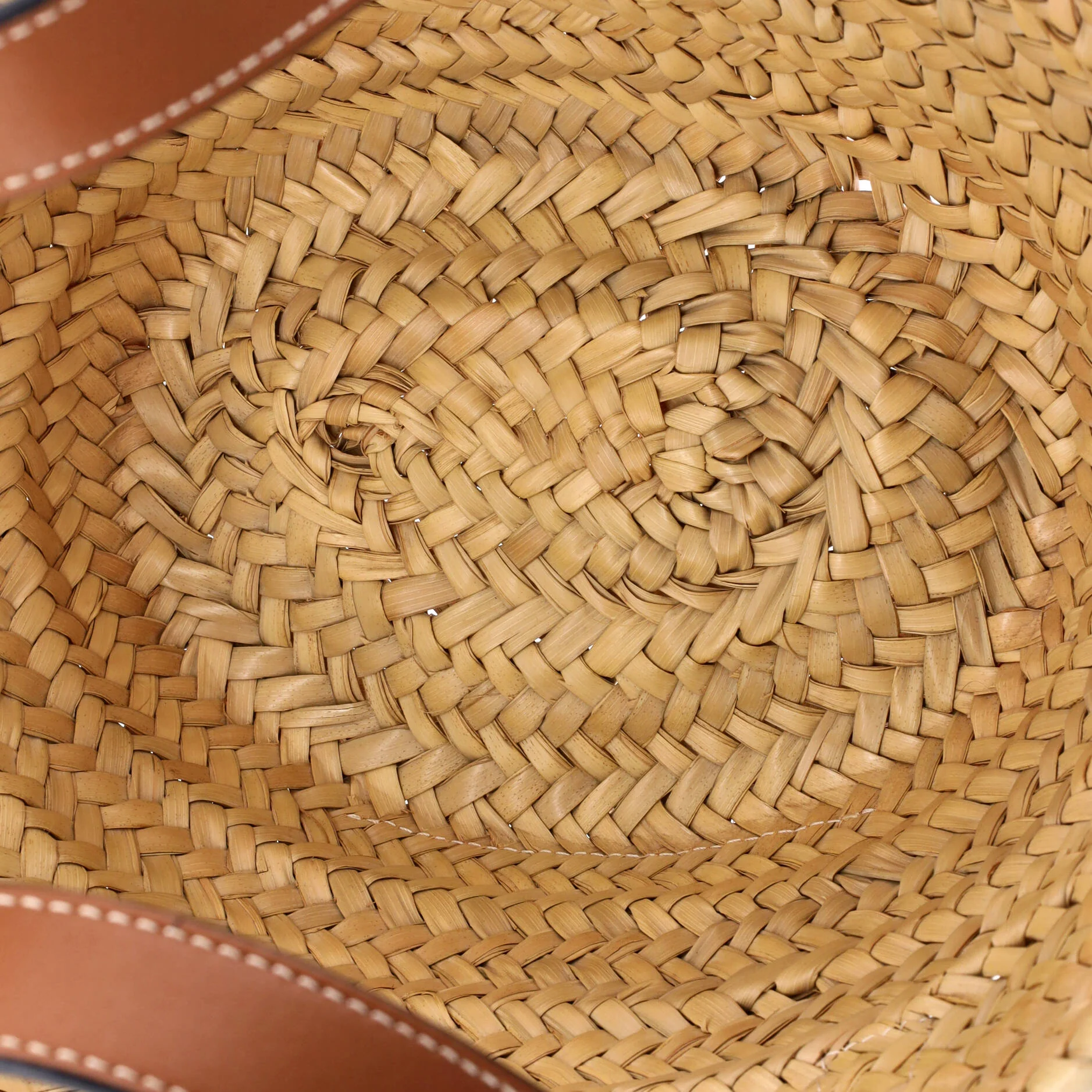 Basket Tote Raffia Small - Image 5