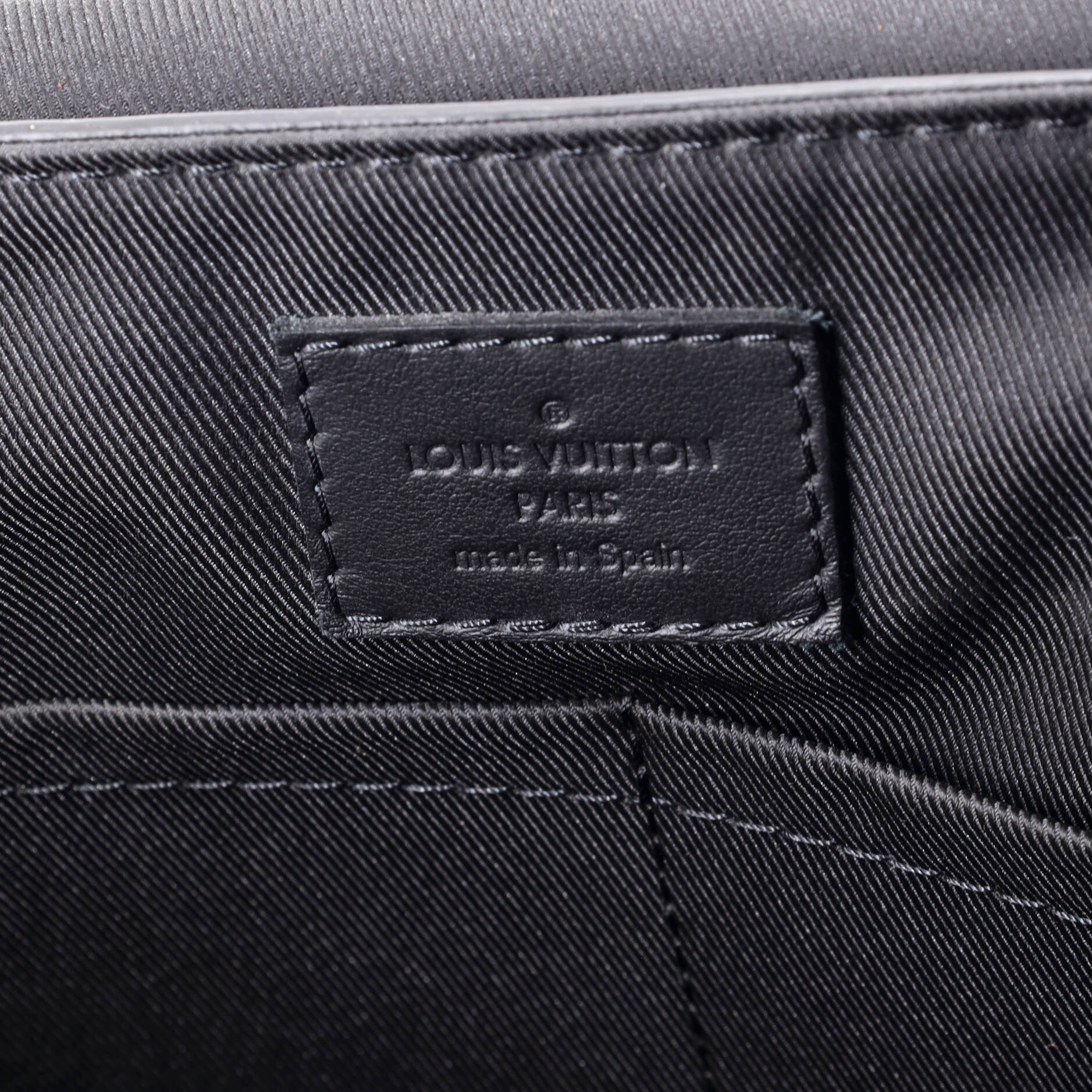 Aerogram Takeoff Messenger Bag Leather - Image 6