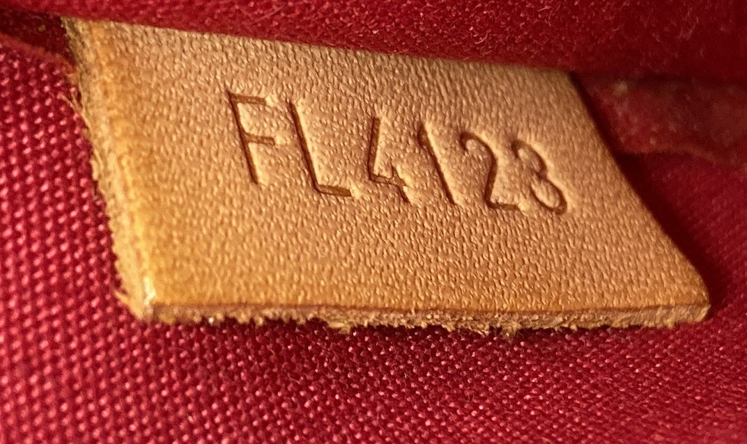 Alma Handbag Monogram Vernis PM - Image 9