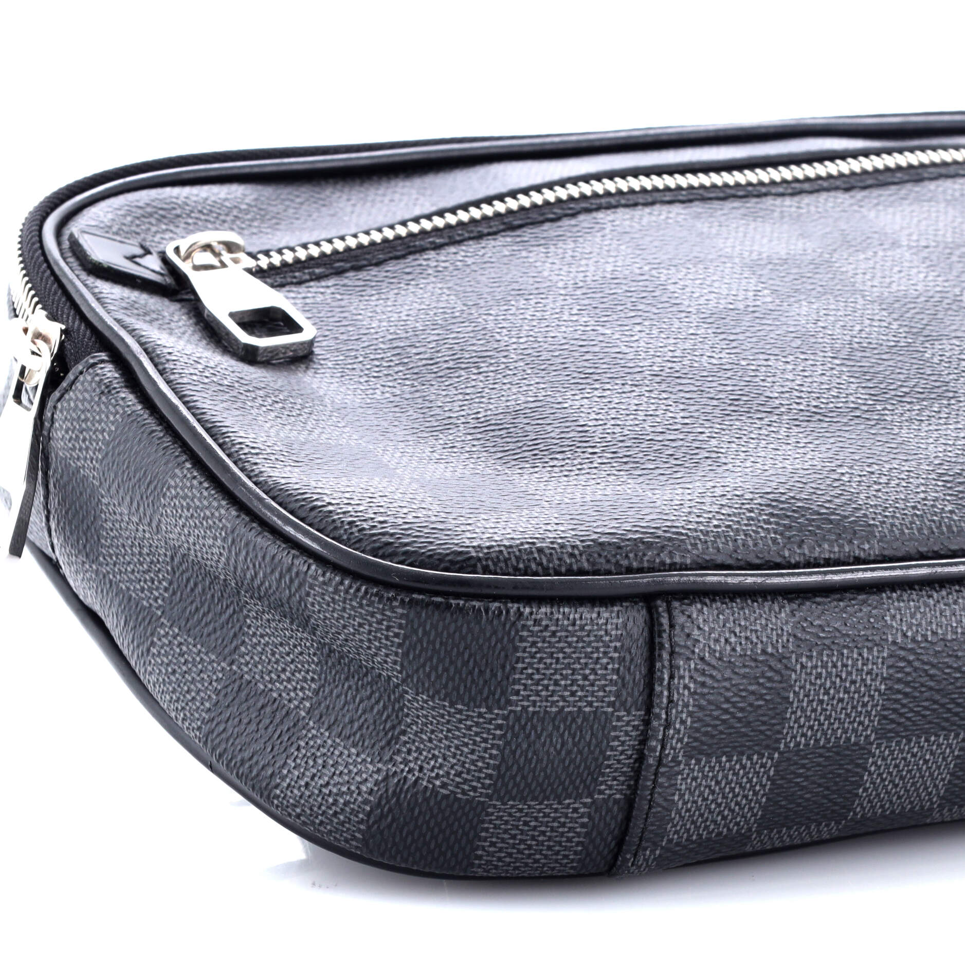 Ambler Waist Bag Damier Graphite - Image 6