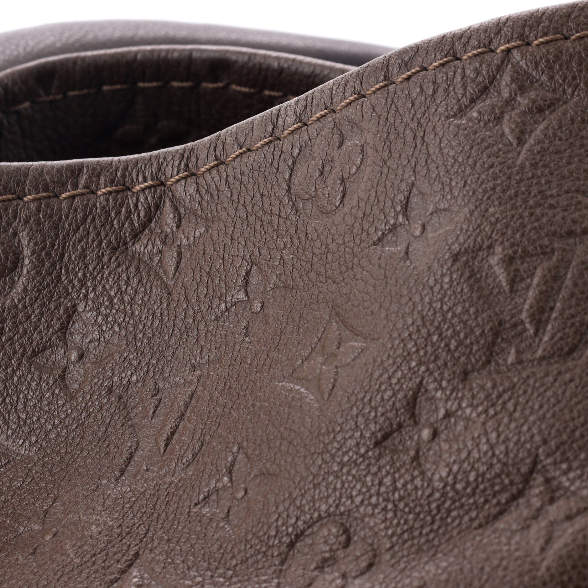 Artsy Handbag Monogram Empreinte Leather MM - Image 6
