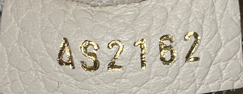 Artsy Handbag Monogram Empreinte Leather MM - Image 7