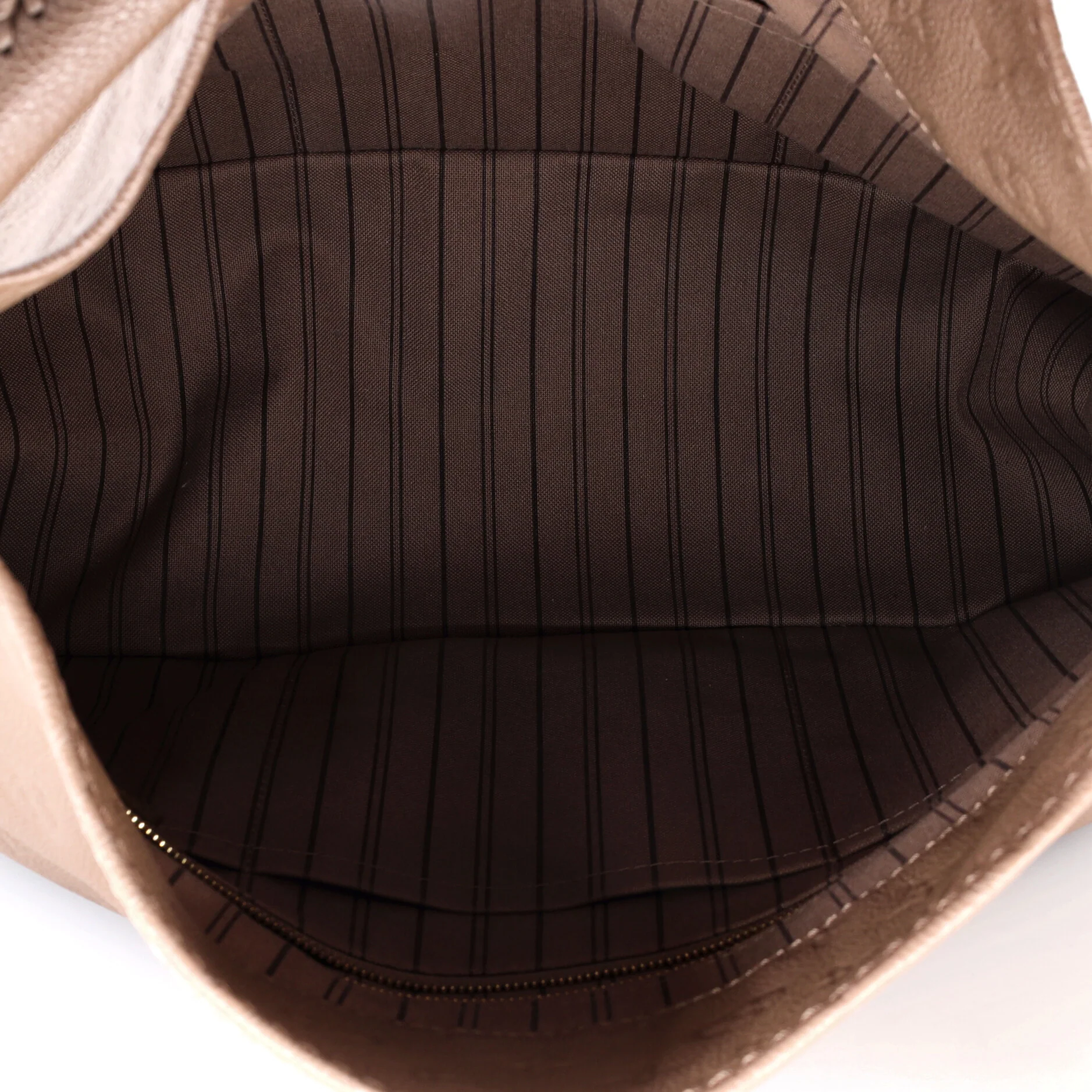 Artsy Handbag Monogram Empreinte Leather MM - Image 5