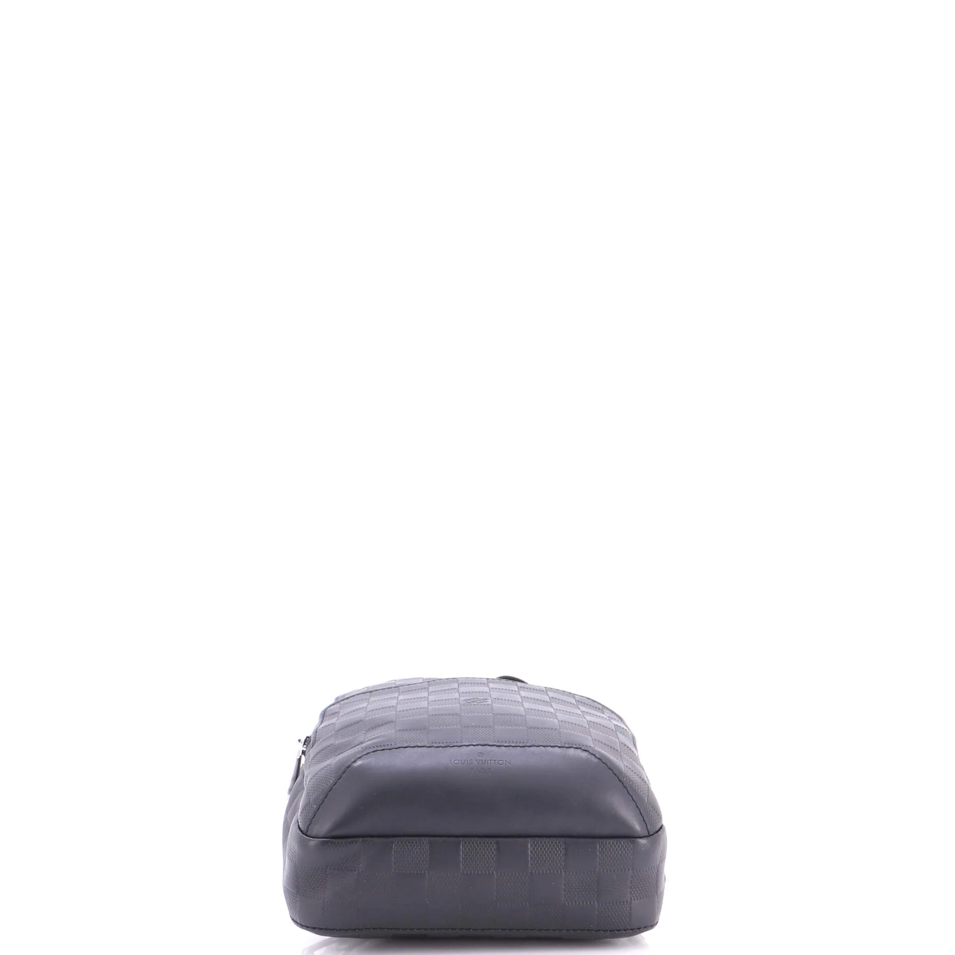 Avenue Sling Bag Damier Infini Leather - Image 4