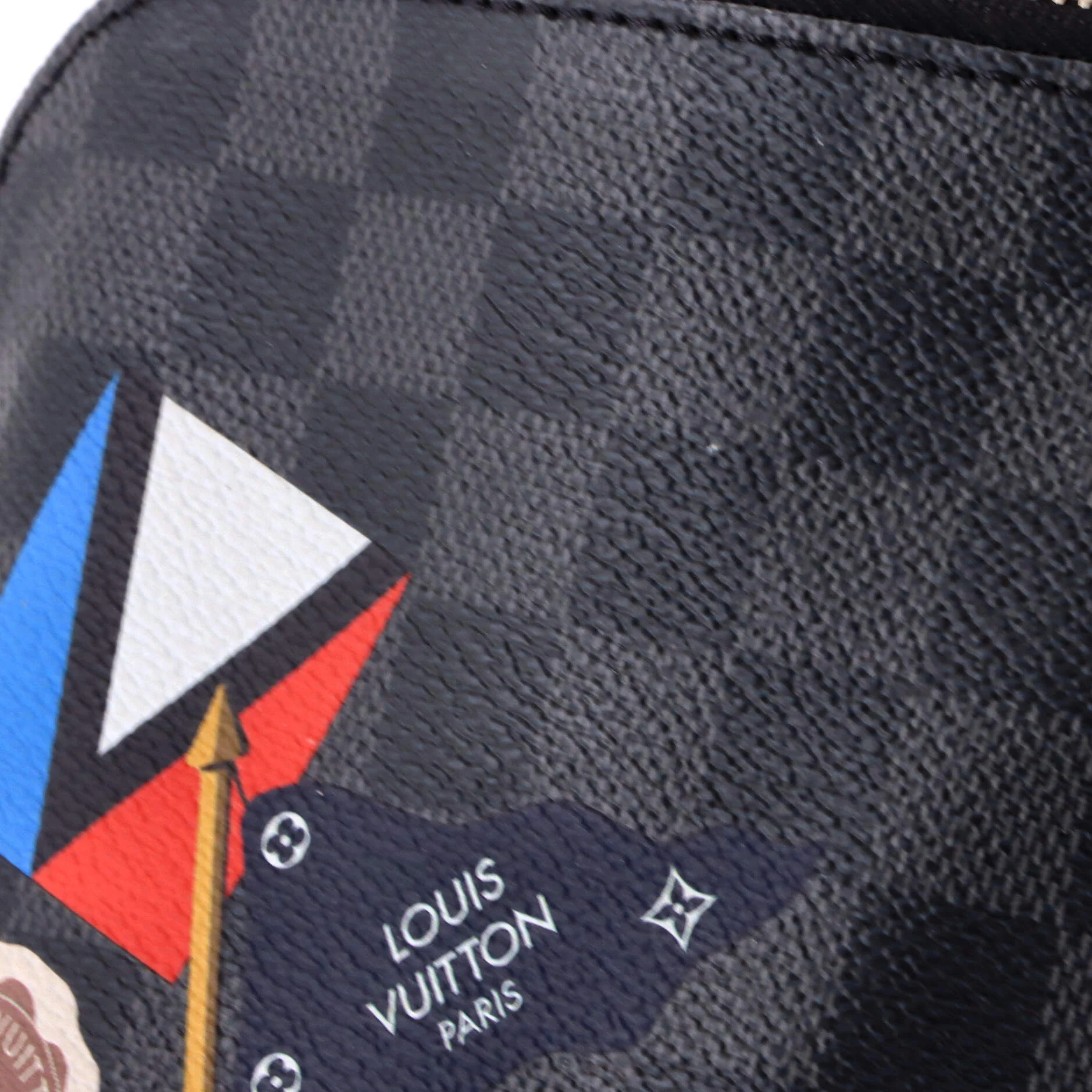 Avenue Sling Bag Limited Edition Damier Graphite LV League - Image 6