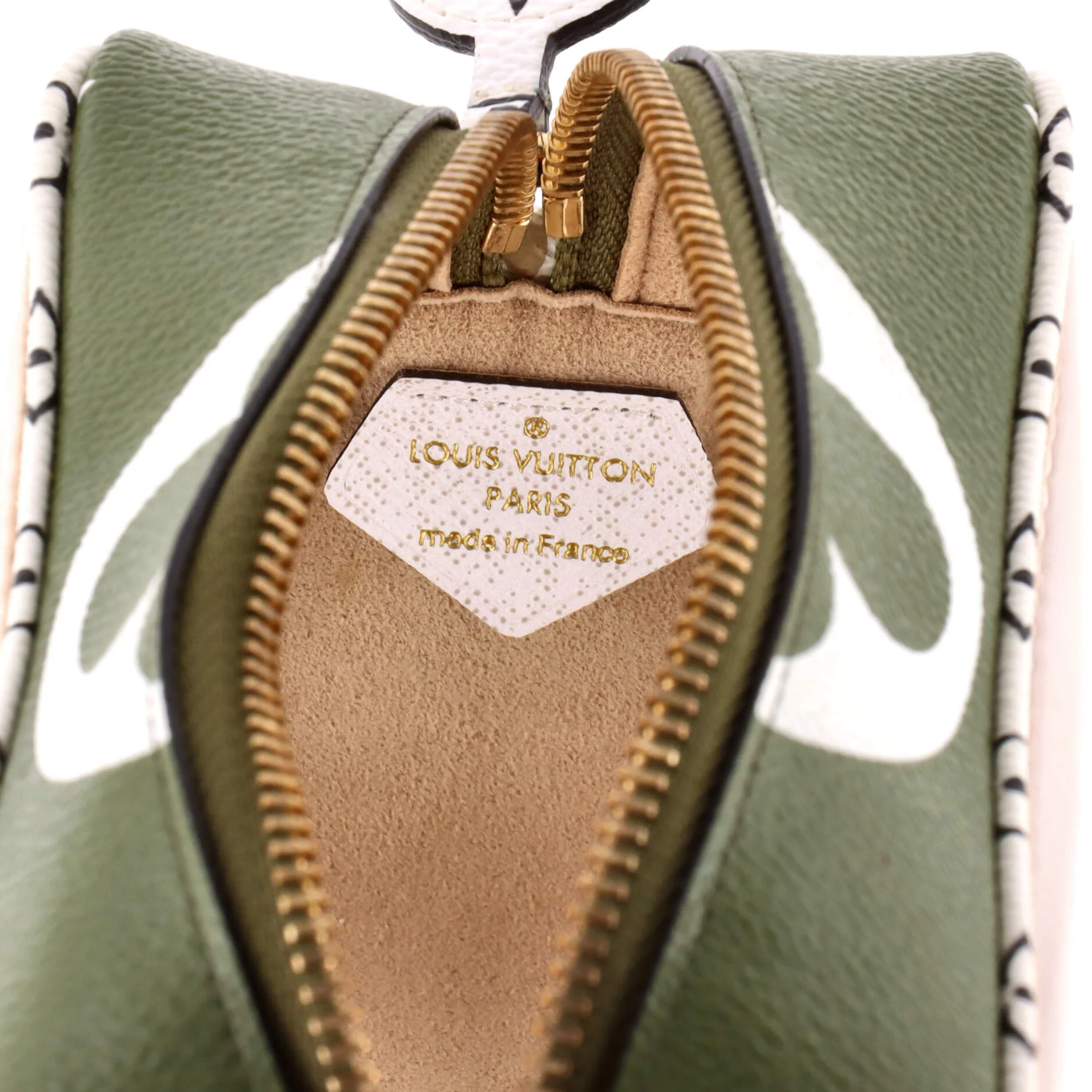 Beach Pouch Limited Edition Colored Monogram Giant - Image 7