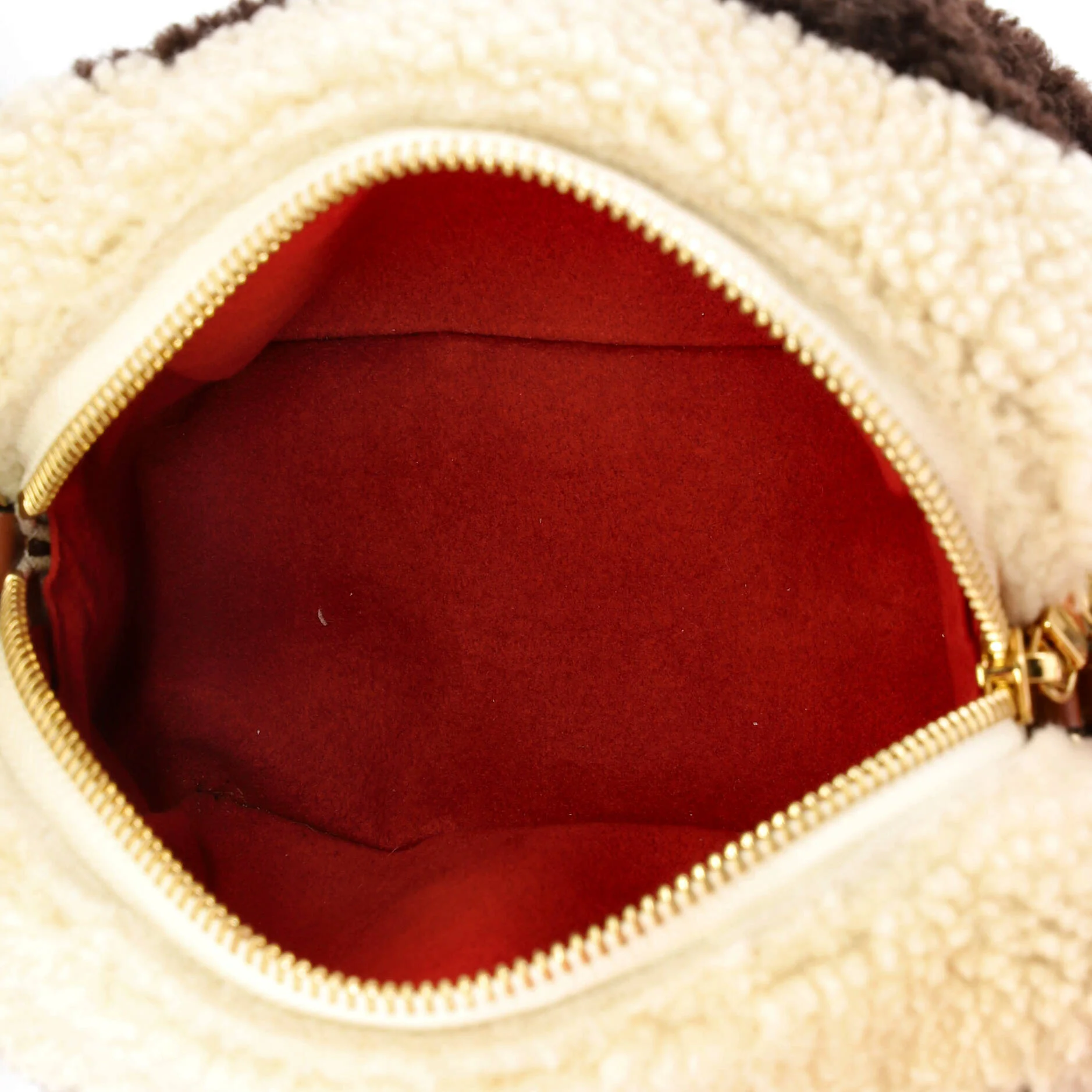 Beach Pouch Monogram Giant Teddy Fleece - Image 5