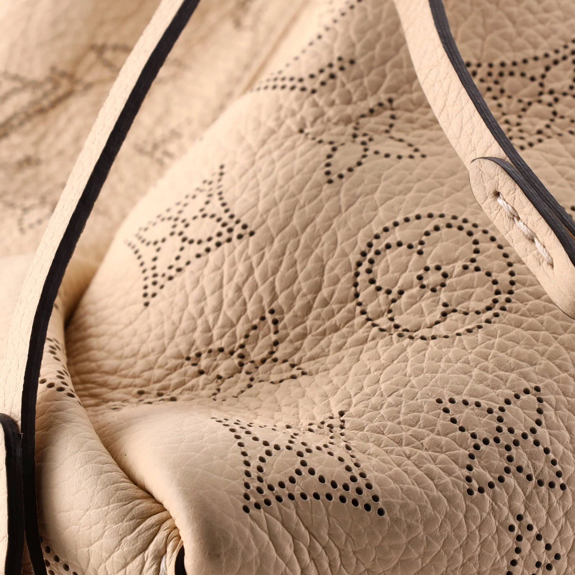 Bella Tote Mahina Leather - Image 6