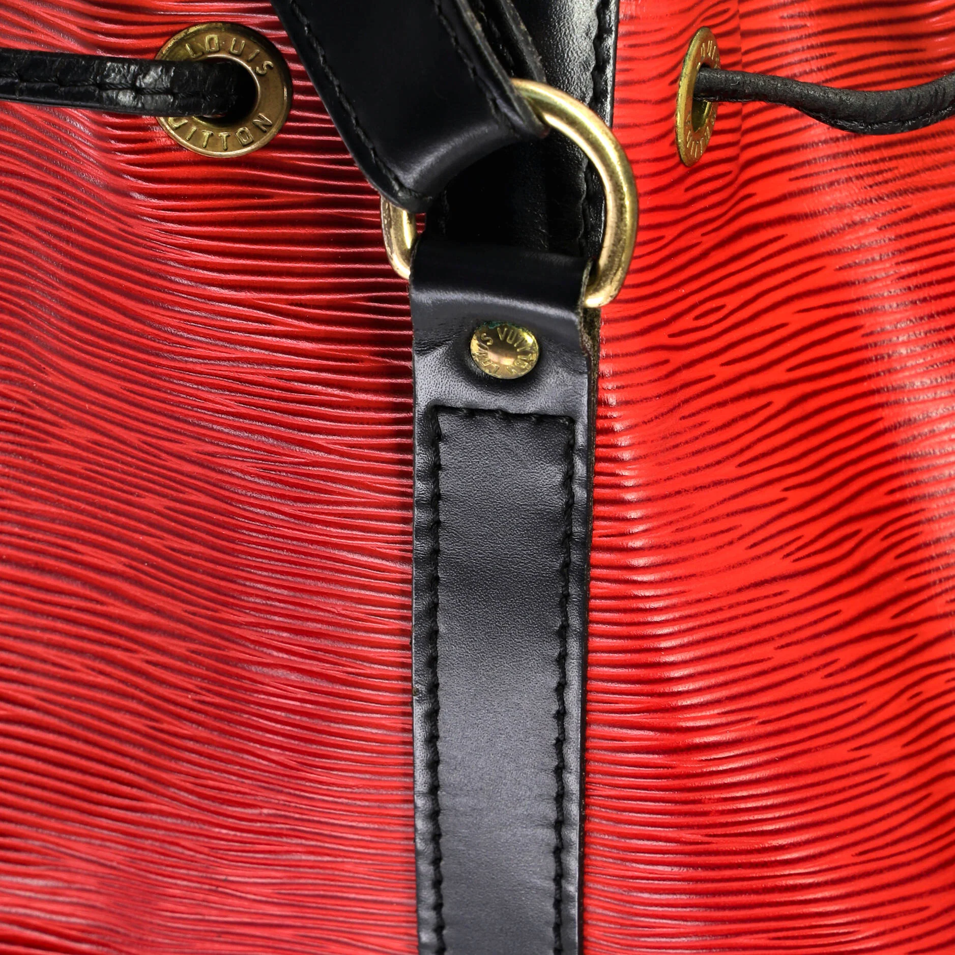 Bicolor Petit Noe Handbag Epi Leather - Image 7