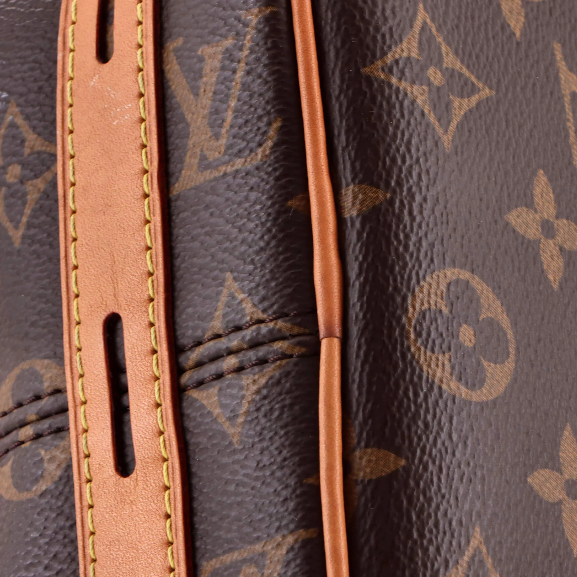 Boite Chapeau Souple Bag Monogram Canvas MM - Image 6