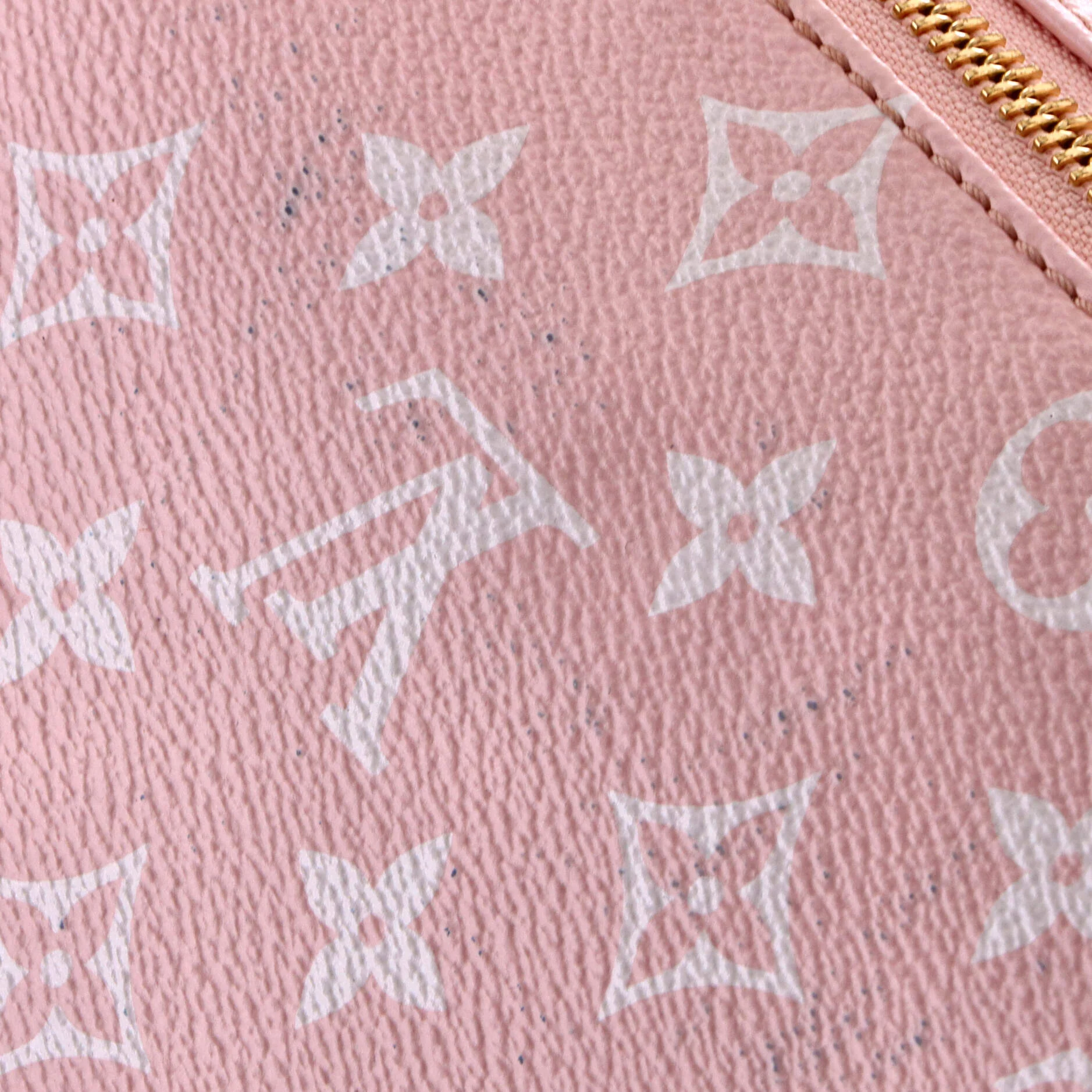 Bum Bag Limited Edition Colored Monogram Giant - Image 6