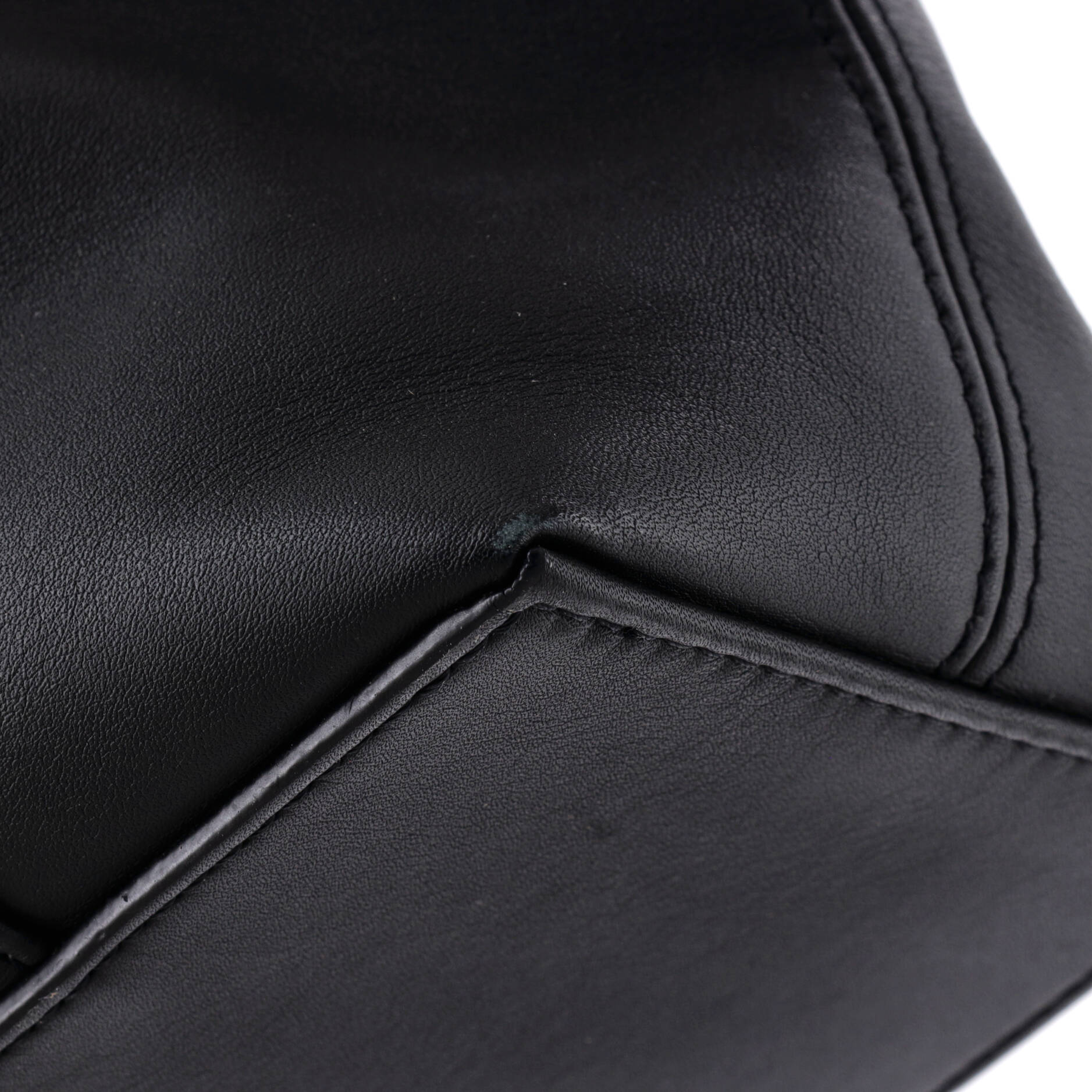 Cabas Voyage NM Damier Infini Leather - Image 6