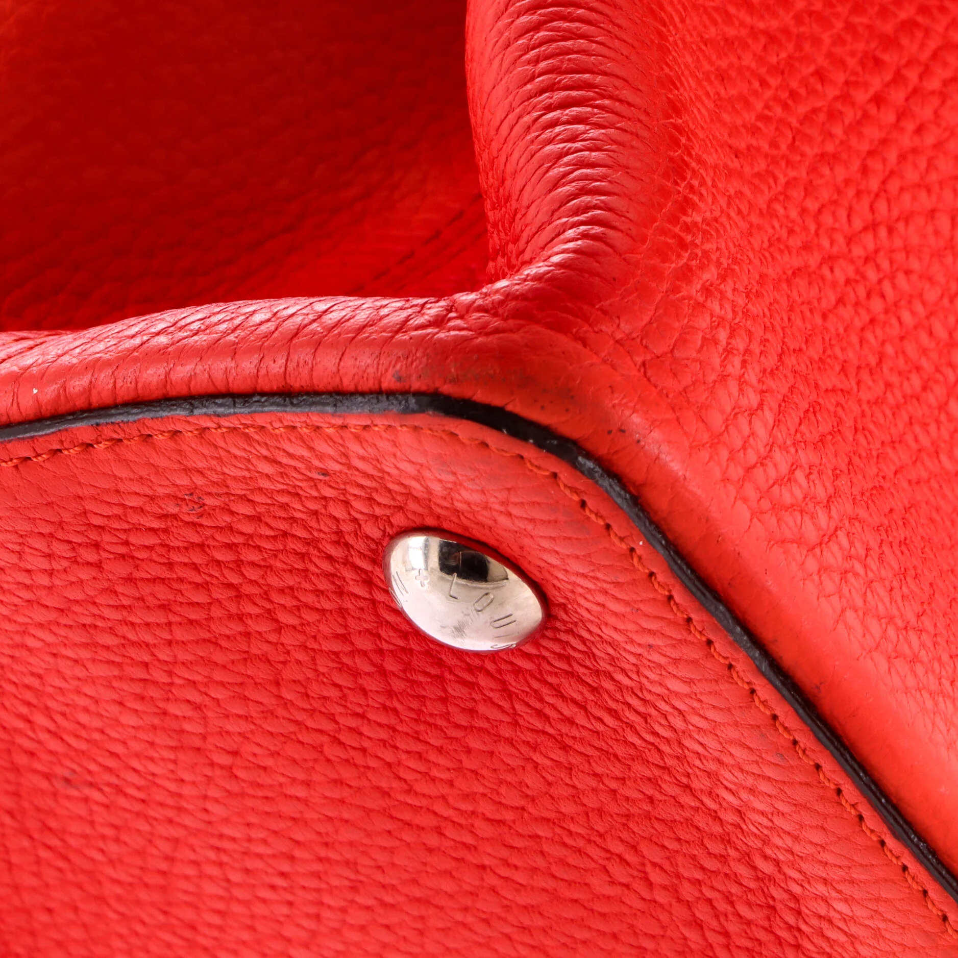 Capucines Bag Leather GM - Image 6