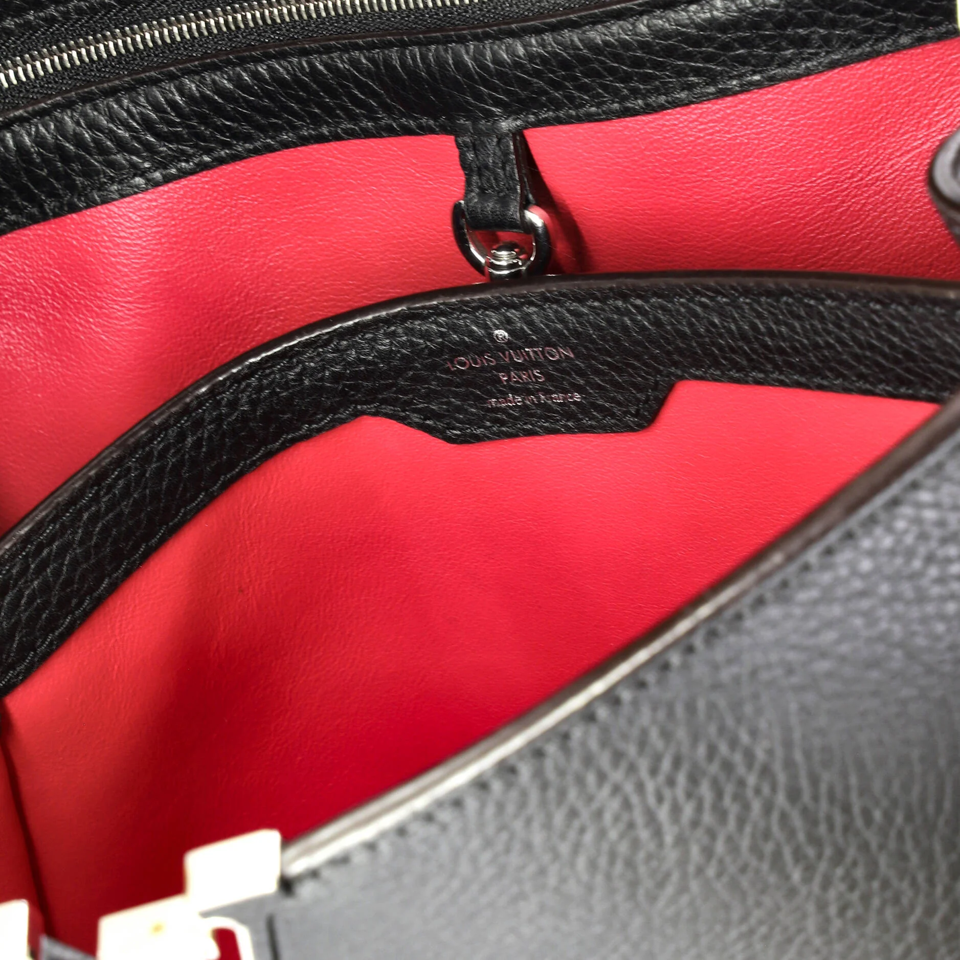 Capucines Bag Leather PM - Image 6
