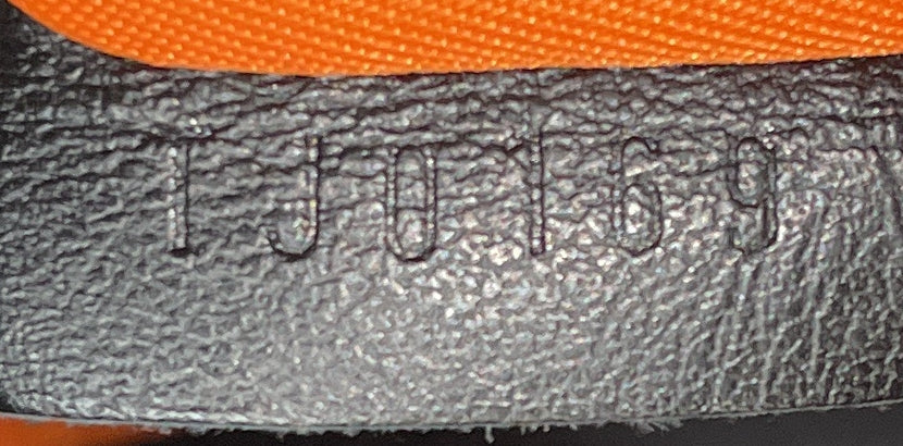 Chalk Sling Bag Monogram Shadow Leather - Image 9