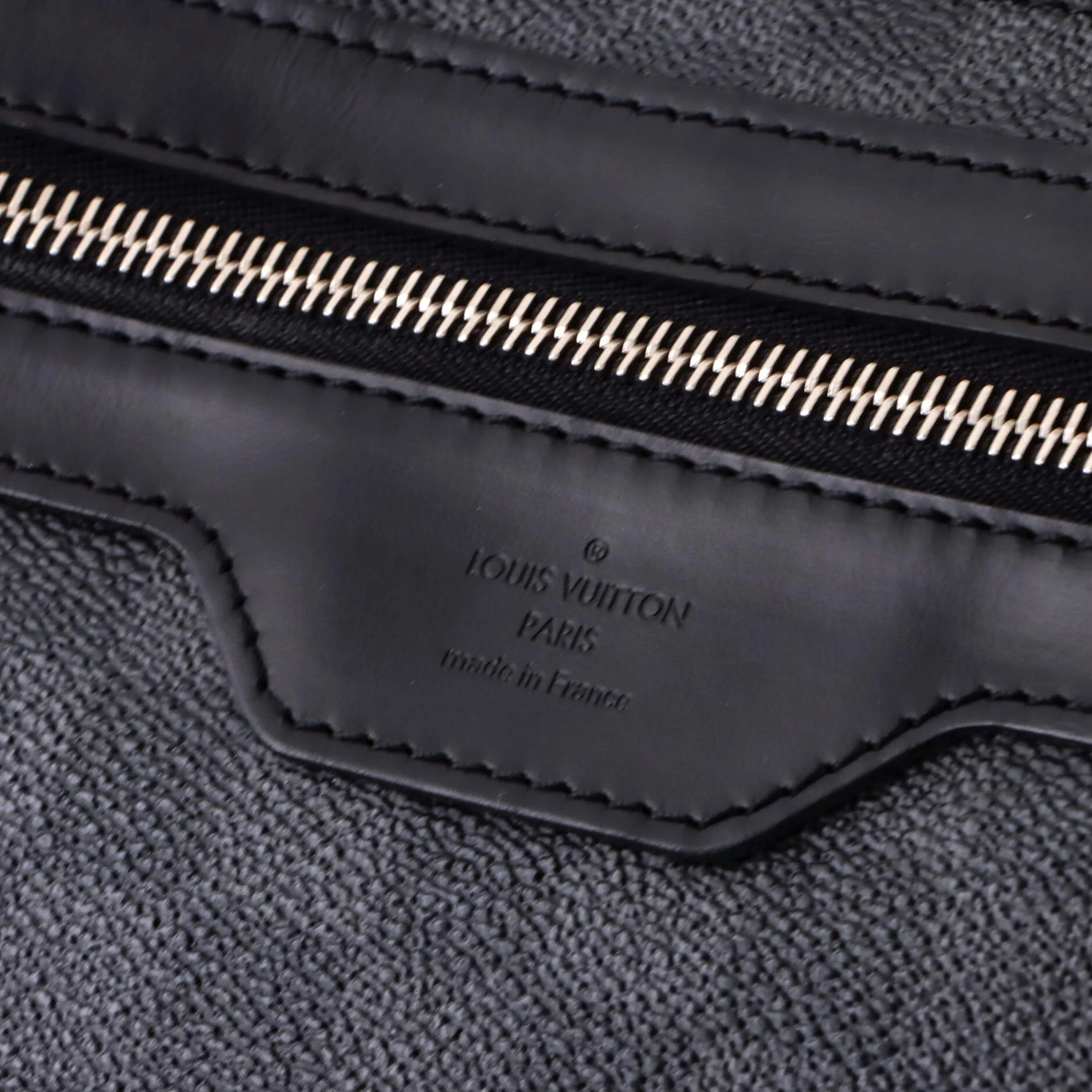 Daniel Messenger Bag Damier Graphite GM - Image 8