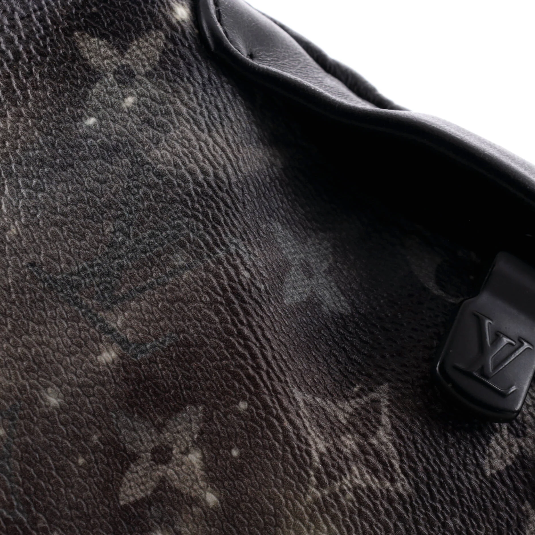 Discovery Bumbag Limited Edition Monogram Galaxy Canvas - Image 6