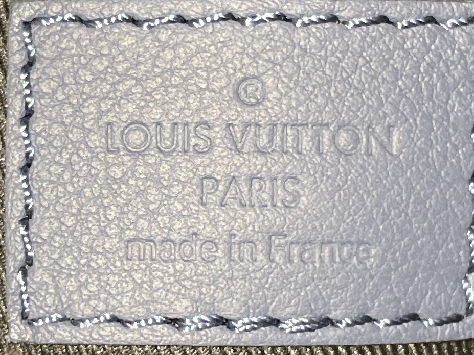 Duo Sling Bag Monogram Shadow Leather - Image 8