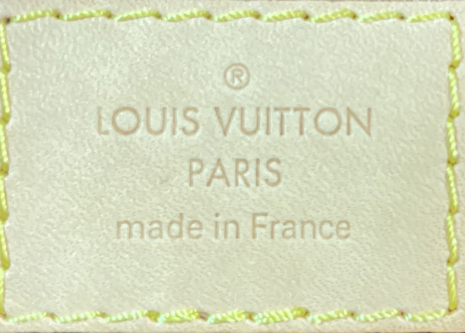 Etui Voyage Pouch Monogram Canvas PM - Image 8