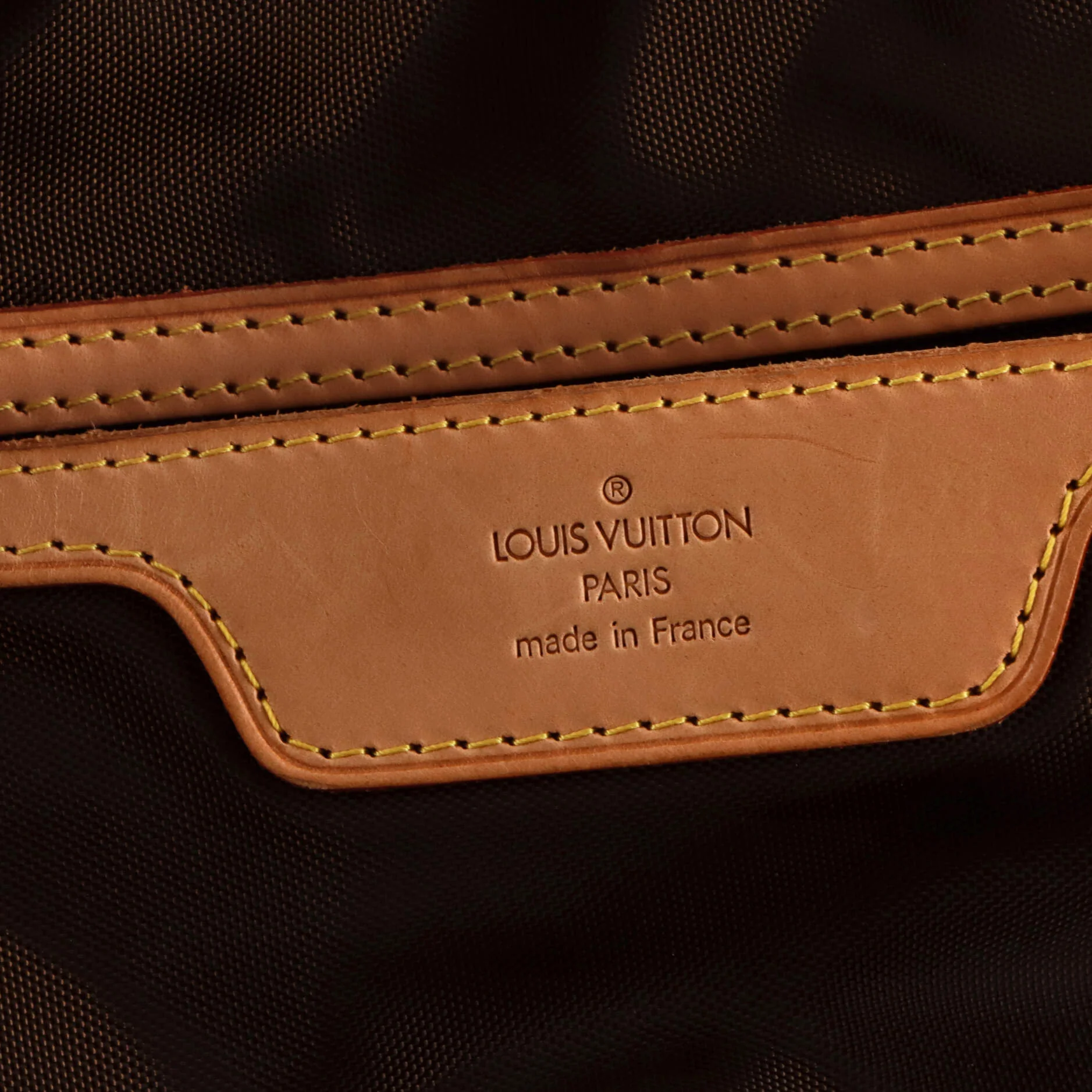 Evasion Travel Bag Monogram Canvas MM - Image 8