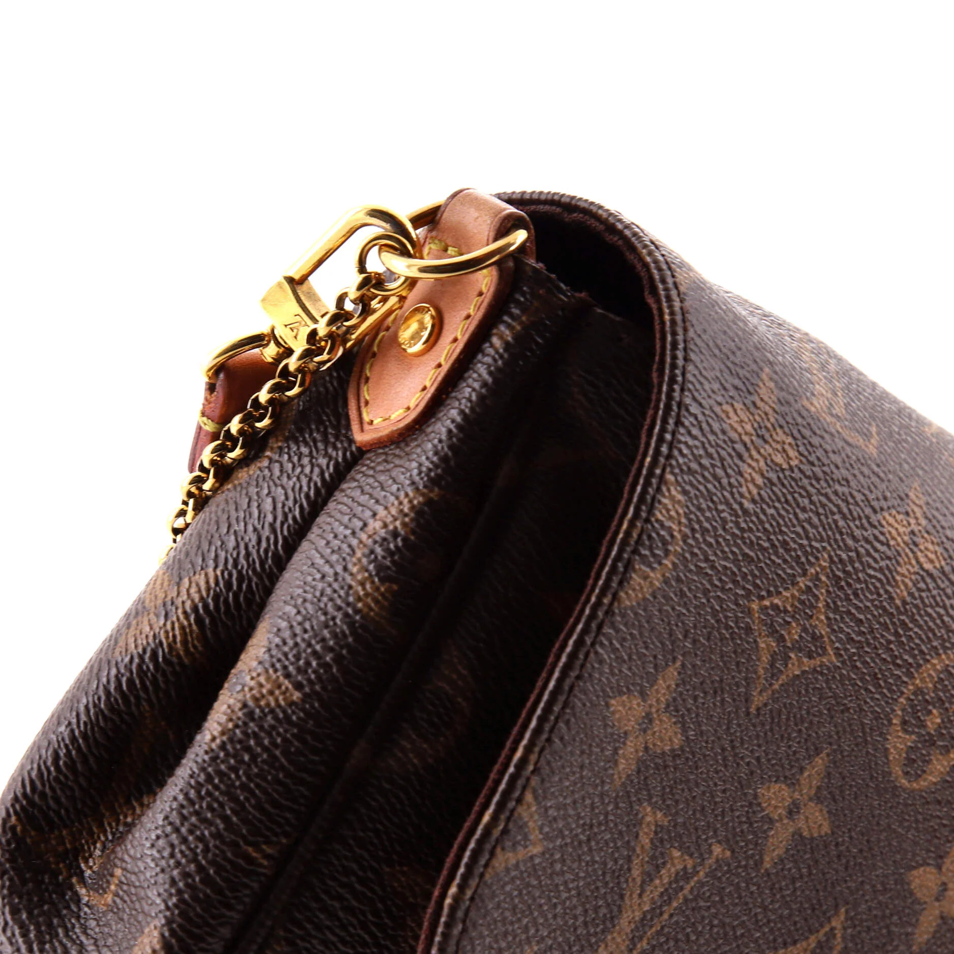 Favorite Handbag Monogram Canvas MM - Image 6