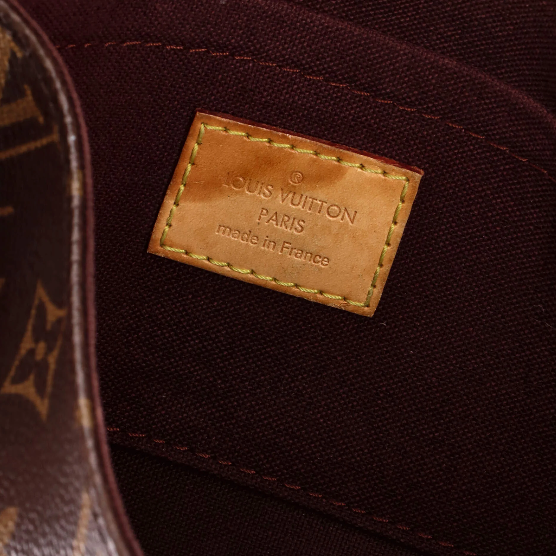 Favorite Handbag Monogram Canvas MM - Image 8