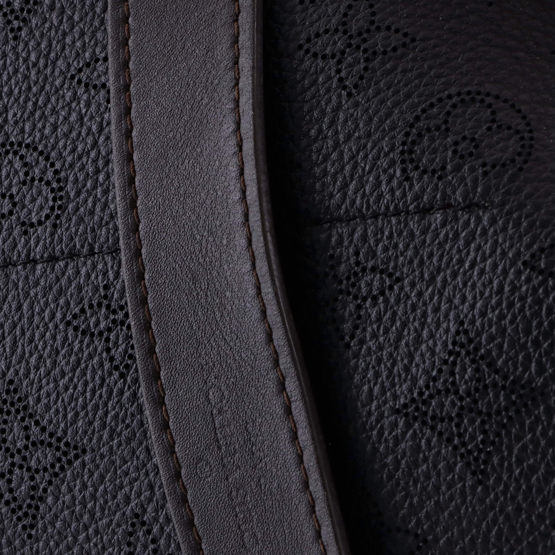 Girolata Handbag Mahina Leather - Image 8