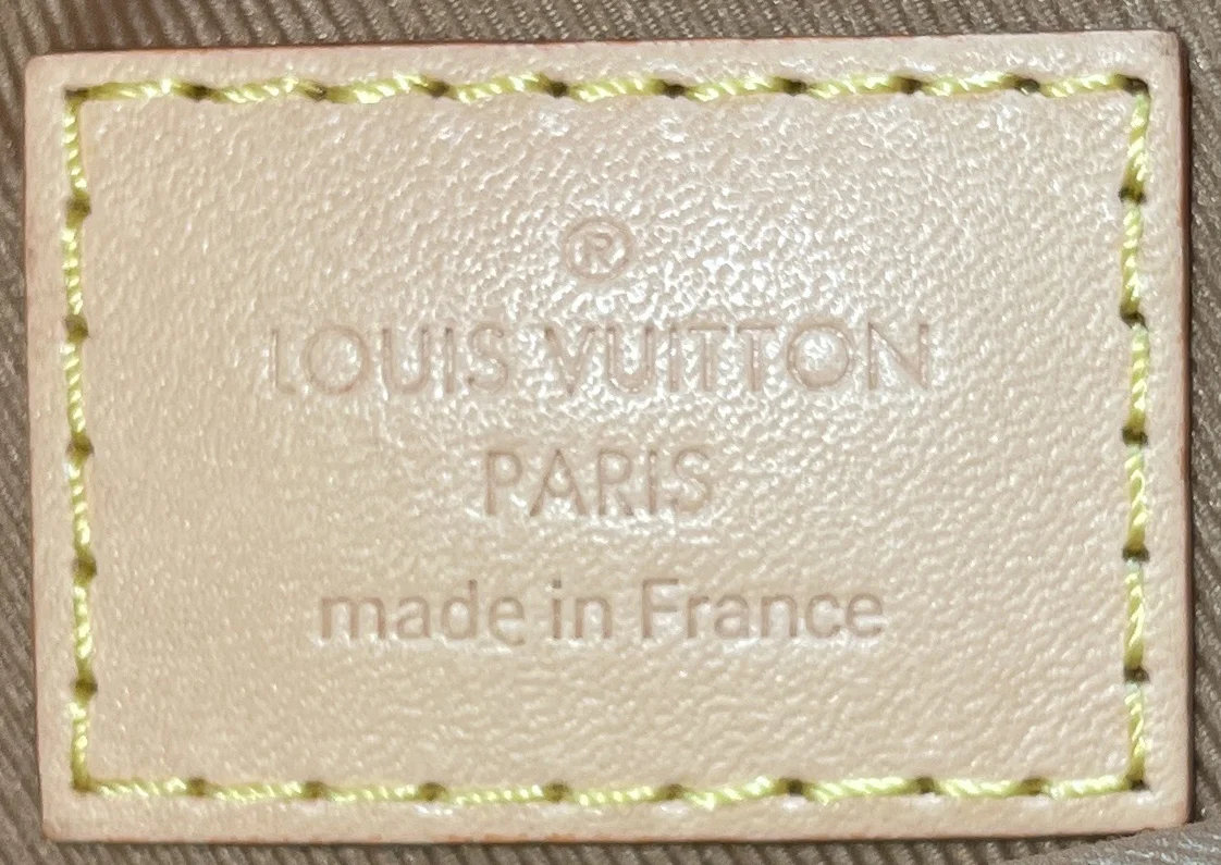 Graceful Handbag Monogram Canvas PM - Image 7