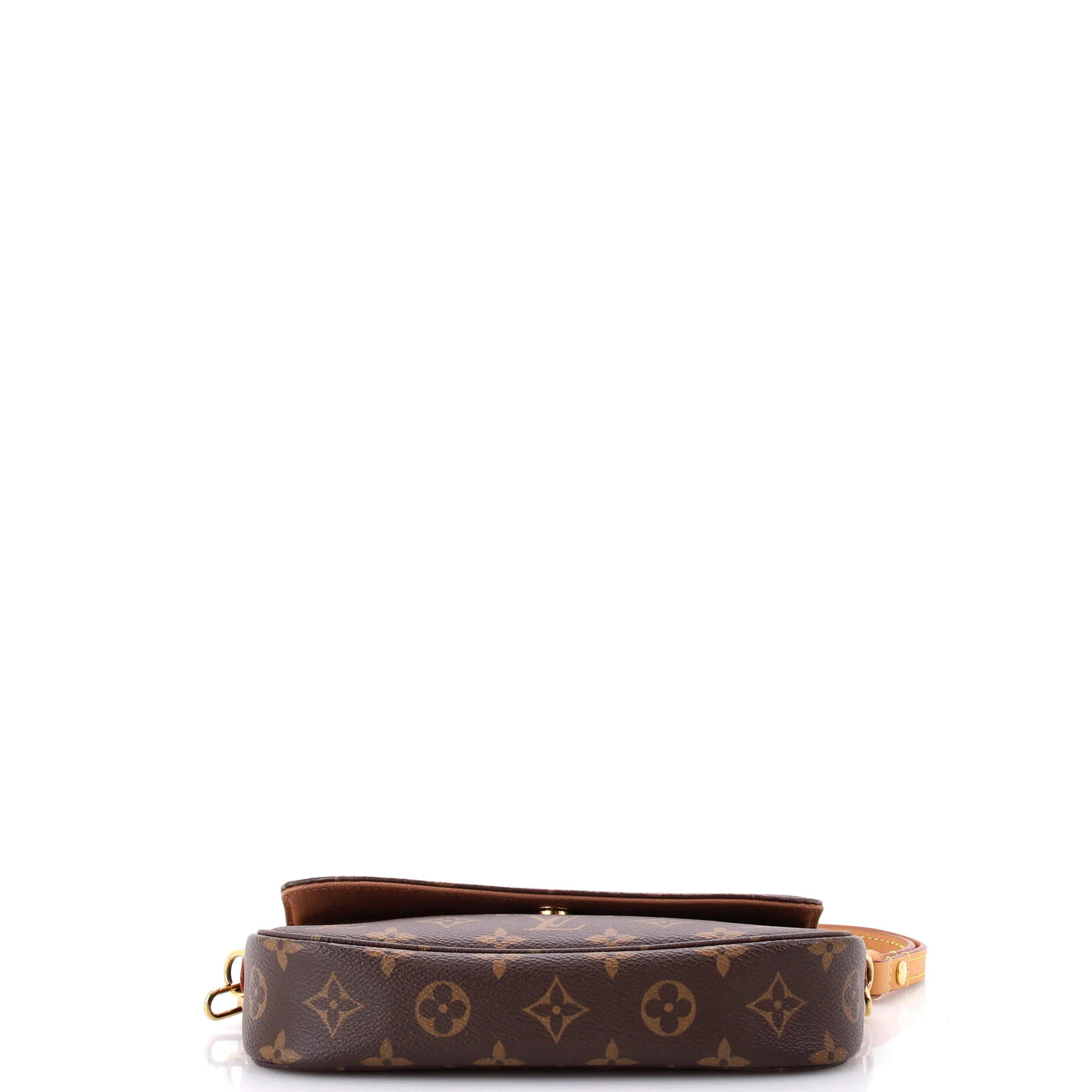 Ivy Wallet on Chain Monogram Canvas - Image 5
