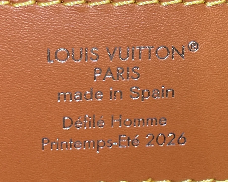 Keepall Bandouliere Bag Pigment Monogram Canvas 25 - Image 7